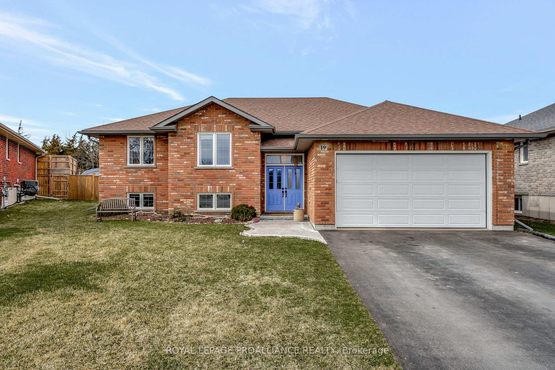 Front of 19 Freedom Crescent