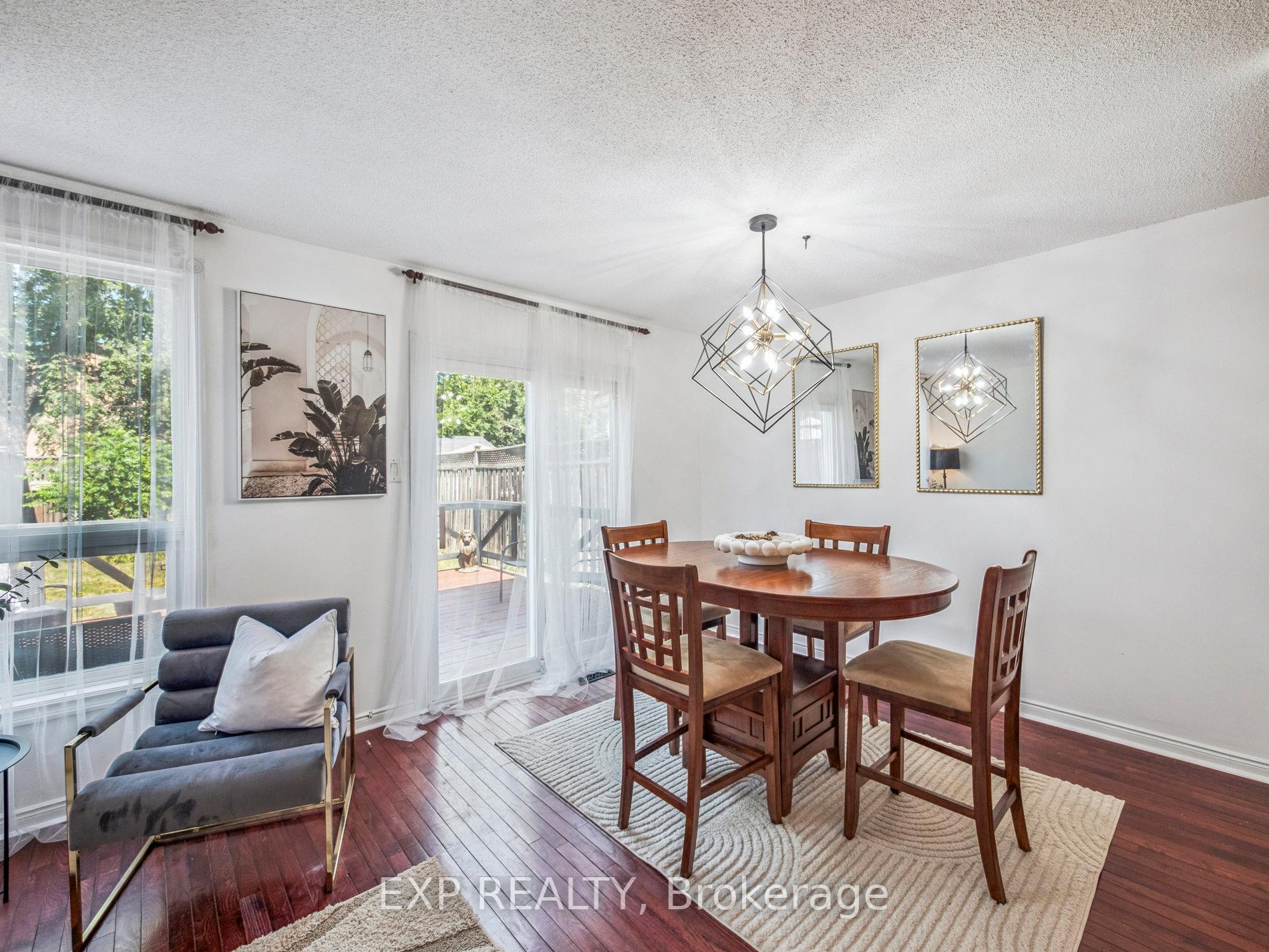 Photo 1 of 49 Ashcroft Court, Vaughan, East Woodbridge — HOMEH