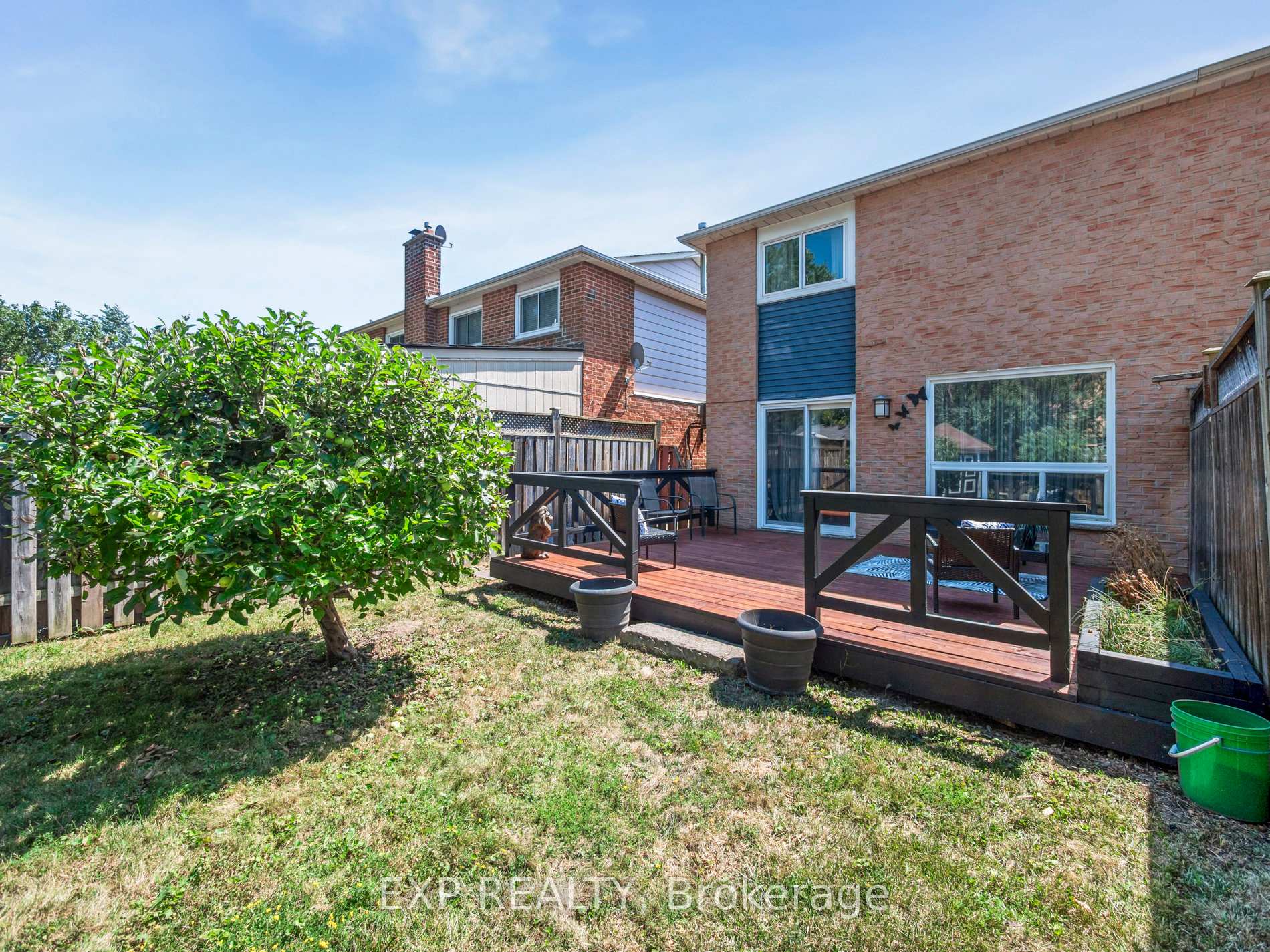 Photo 24 of 49 Ashcroft Court, Vaughan, East Woodbridge — HOMEH