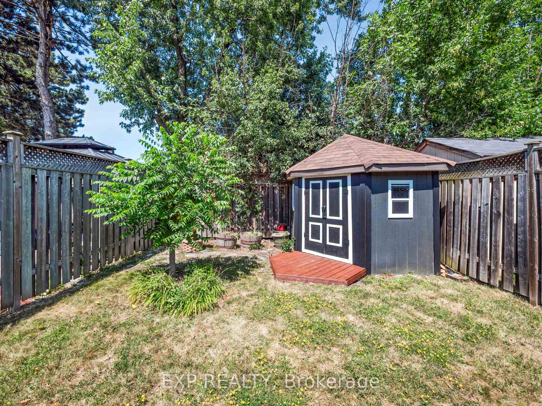 Photo 25 of 49 Ashcroft Court, Vaughan, East Woodbridge — HOMEH