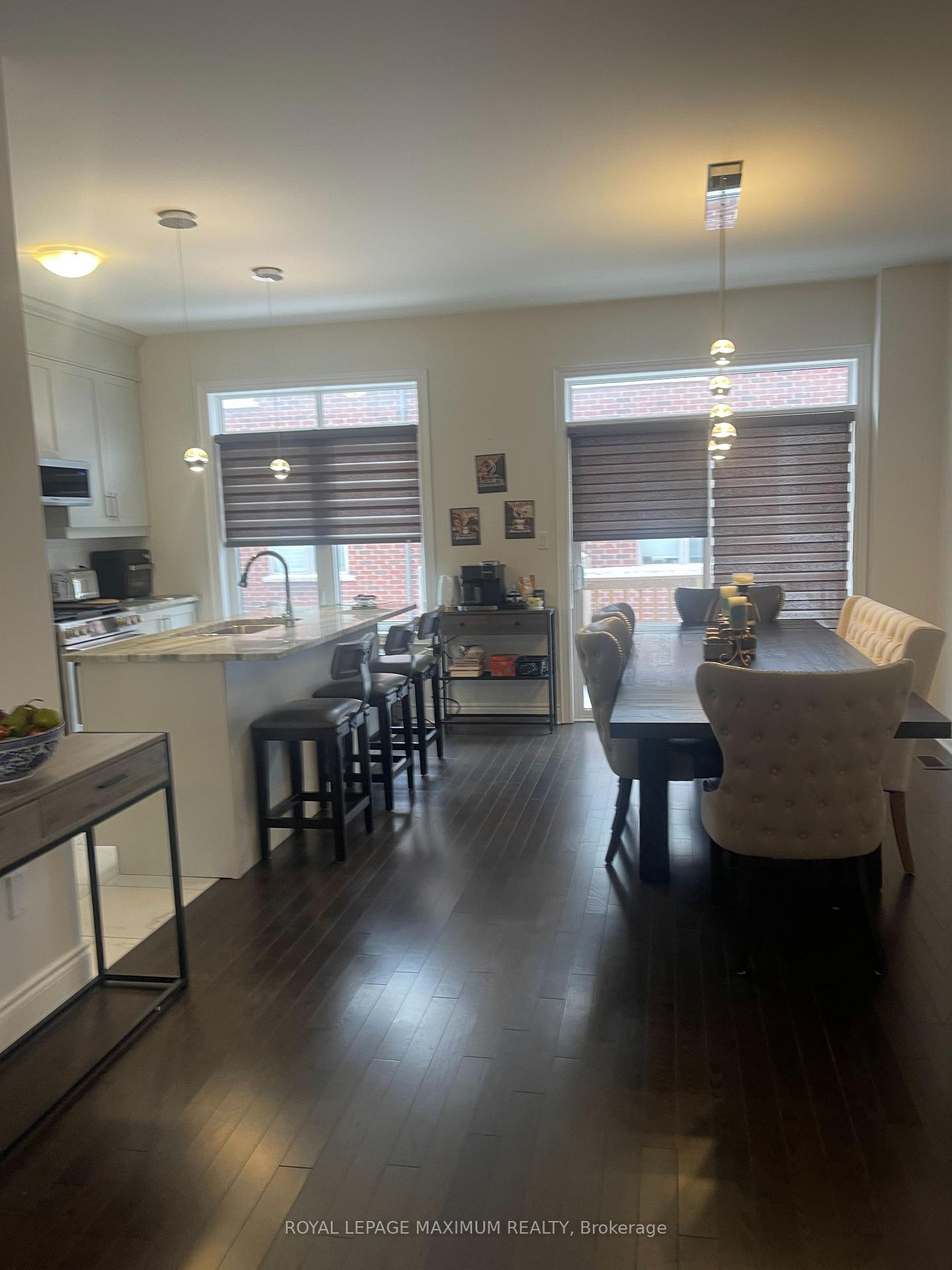 Photo 7 of 98 Glazebrook Drive, Vaughan, East Woodbridge — HOMEH