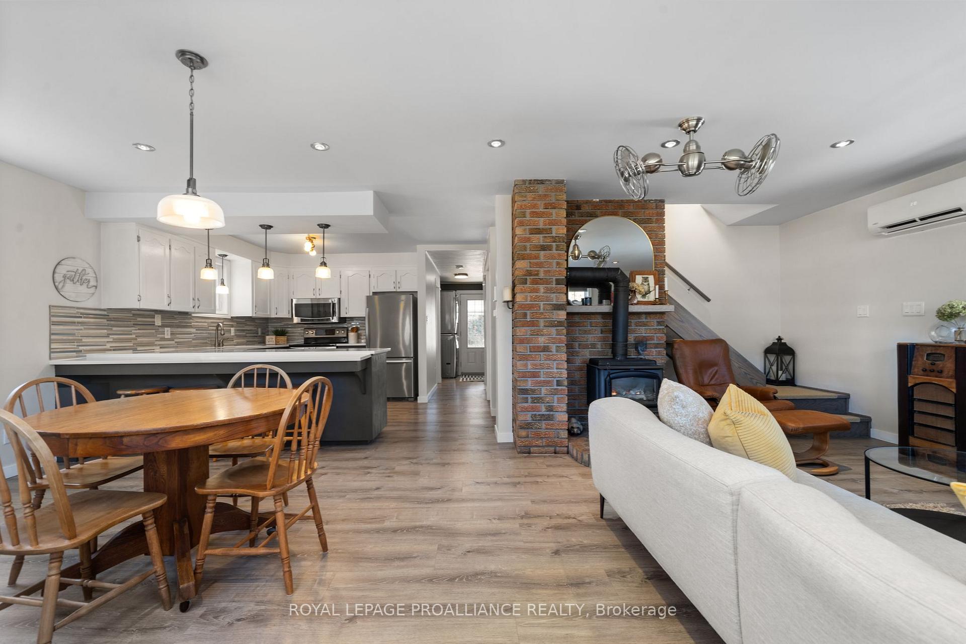 Photo 8 of 16347 Highway 2, Quinte West, Murray Ward — HOMEH