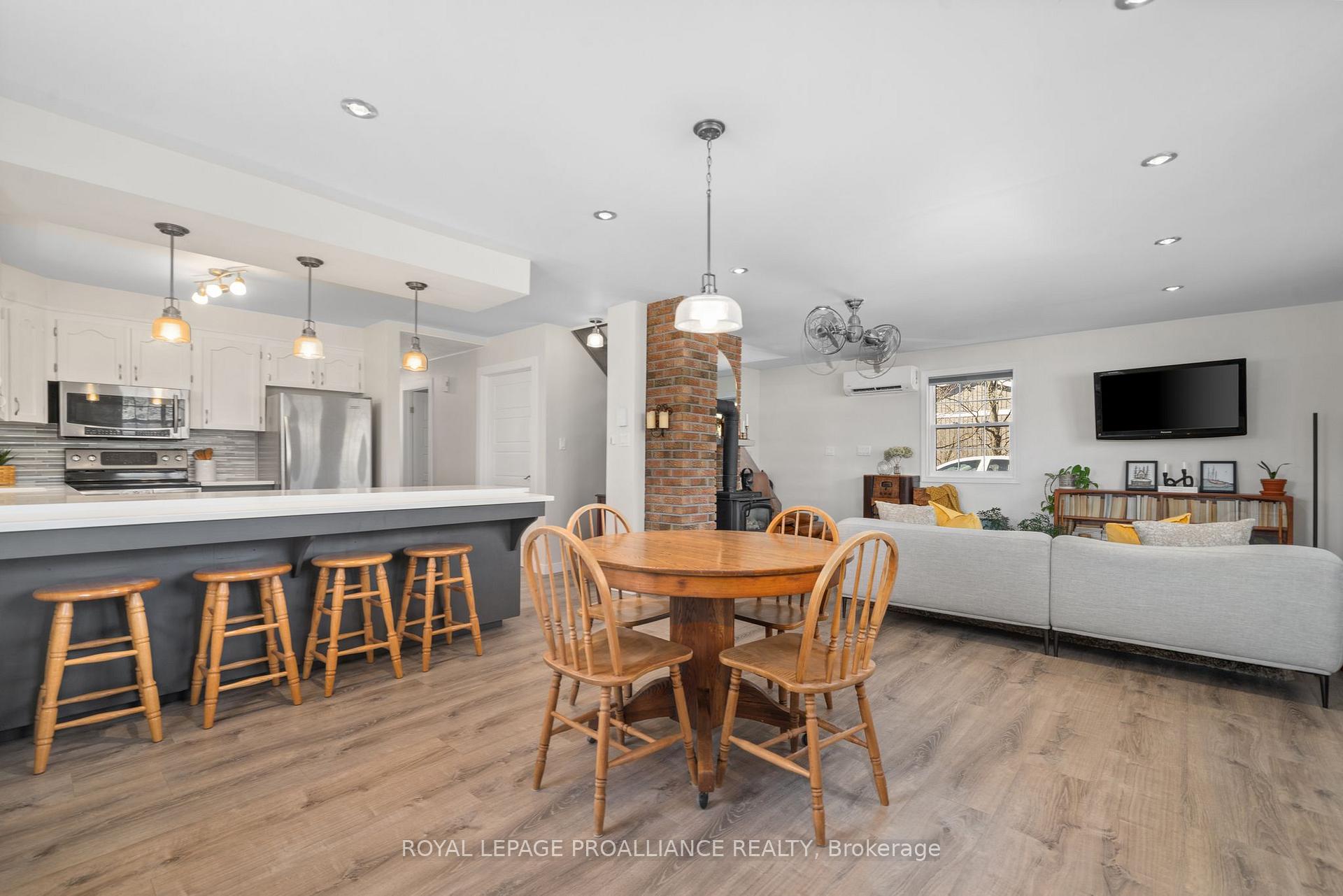 Photo 9 of 16347 Highway 2, Quinte West, Murray Ward — HOMEH