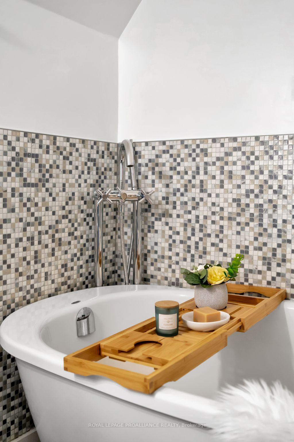 Photo 30 of 16347 Highway 2, Quinte West, Murray Ward — HOMEH