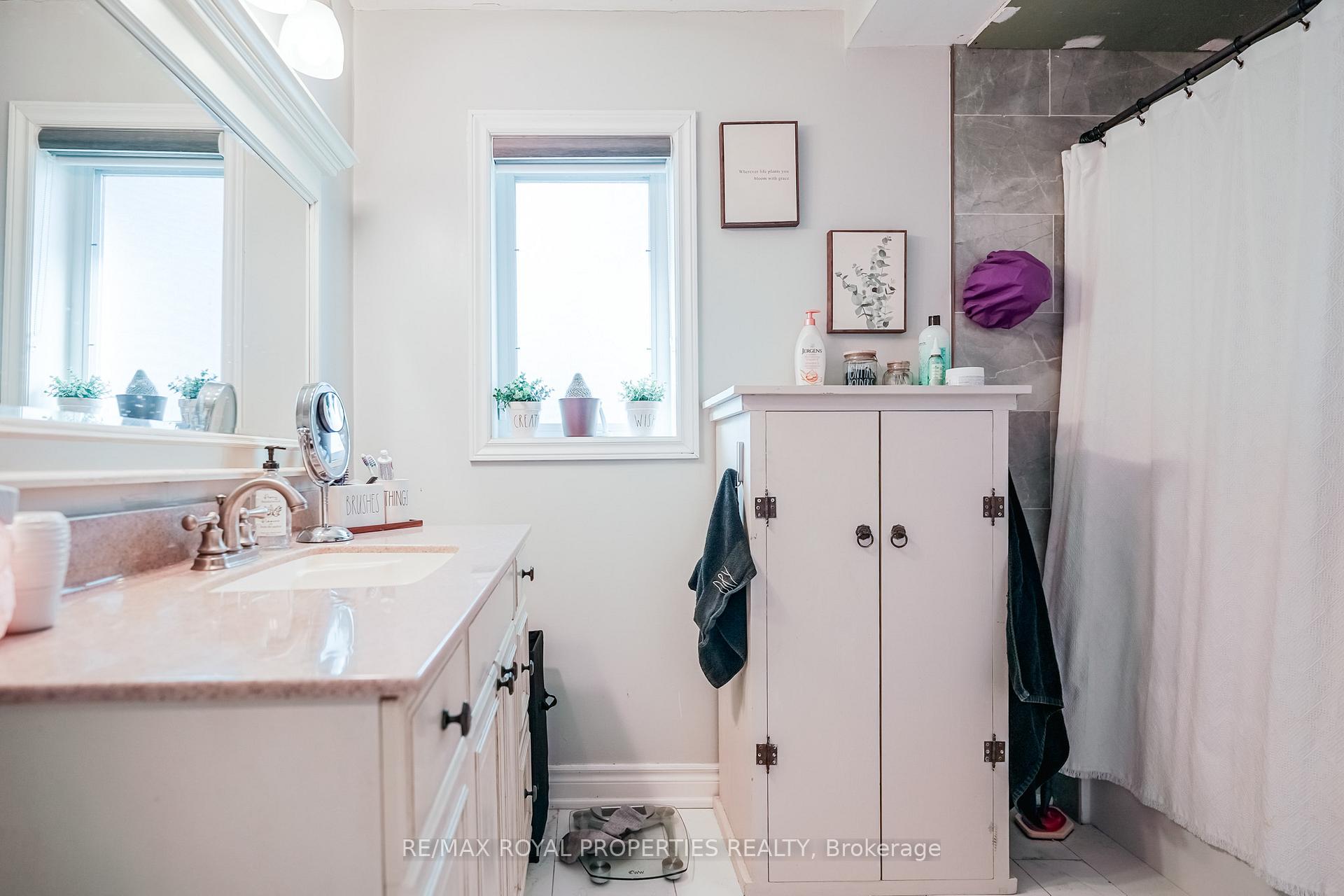 Photo 16 of 240 Davidson Street, Pickering, Rural Pickering — HOMEH