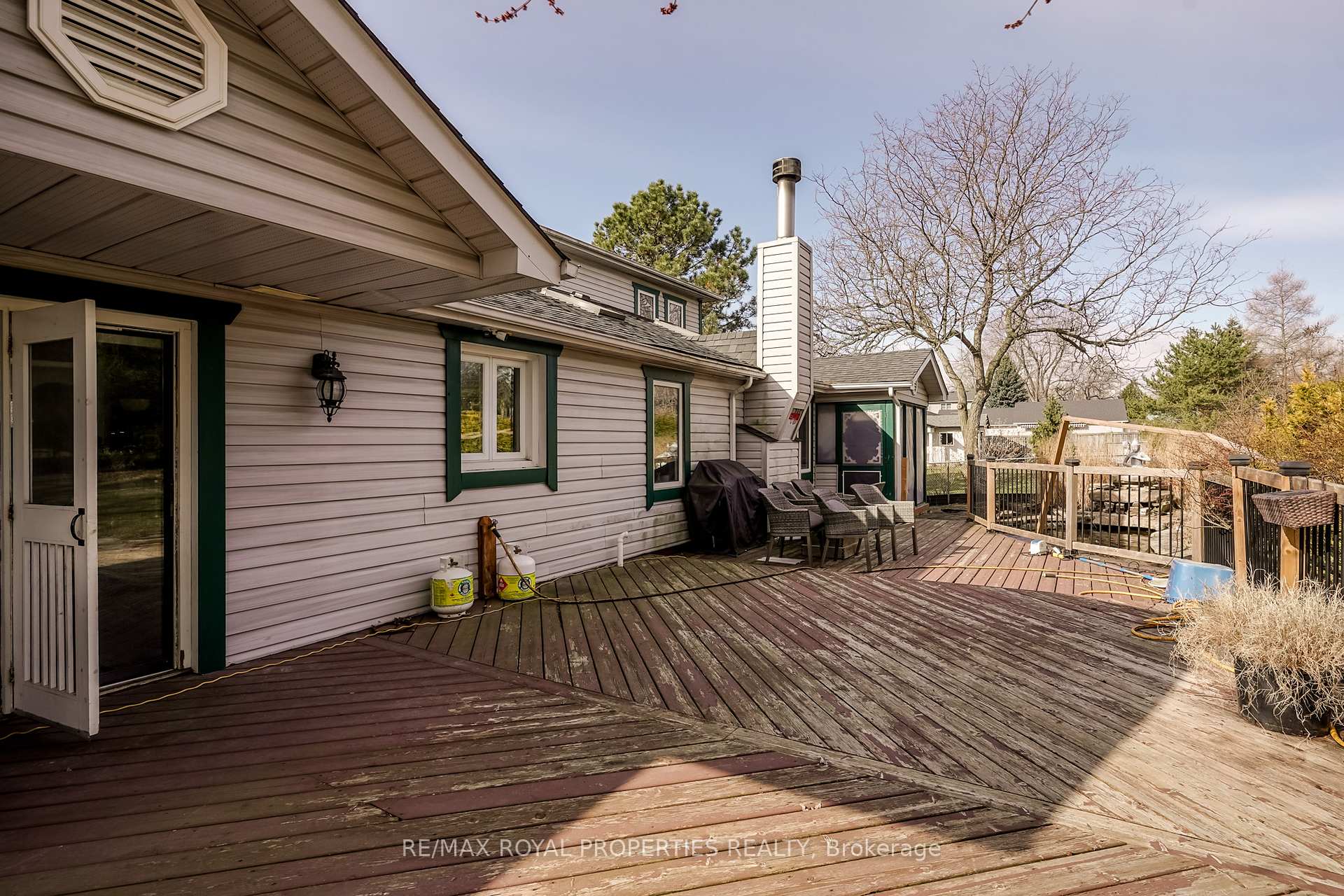 Photo 27 of 240 Davidson Street, Pickering, Rural Pickering — HOMEH