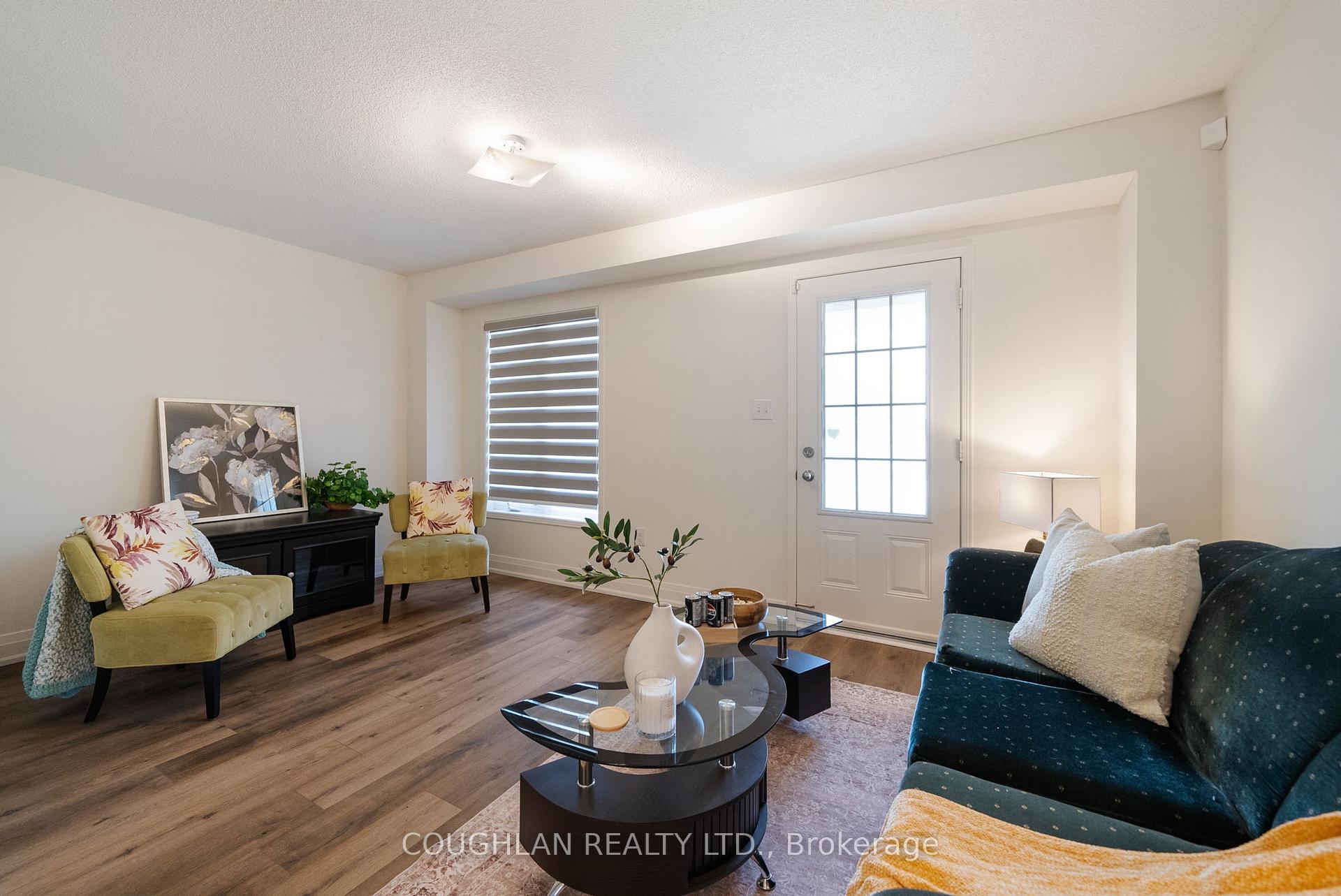 Photo 5 of 541 Rossland Road E, Ajax, Central East — HOMEH