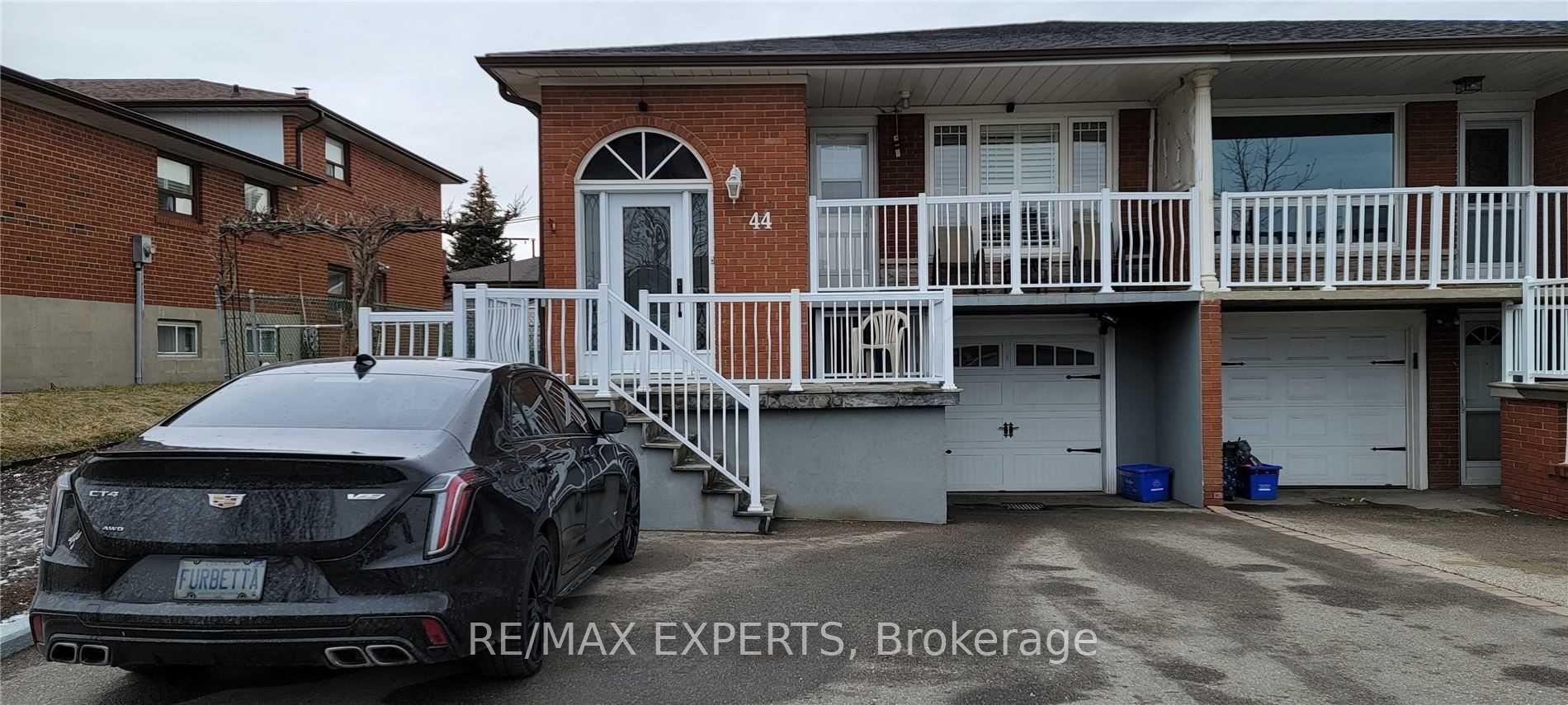 Photo 1 of 44 Marilyn Place, Vaughan, West Woodbridge — HOMEH