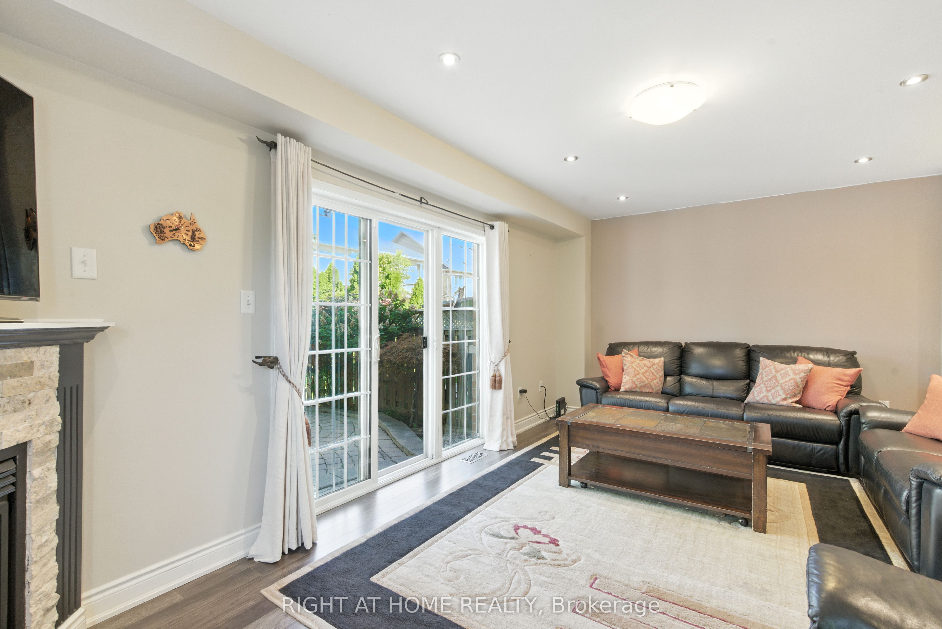 Photo 65 of 1233 Lamont Crescent, Milton, Clarke — HOMEH