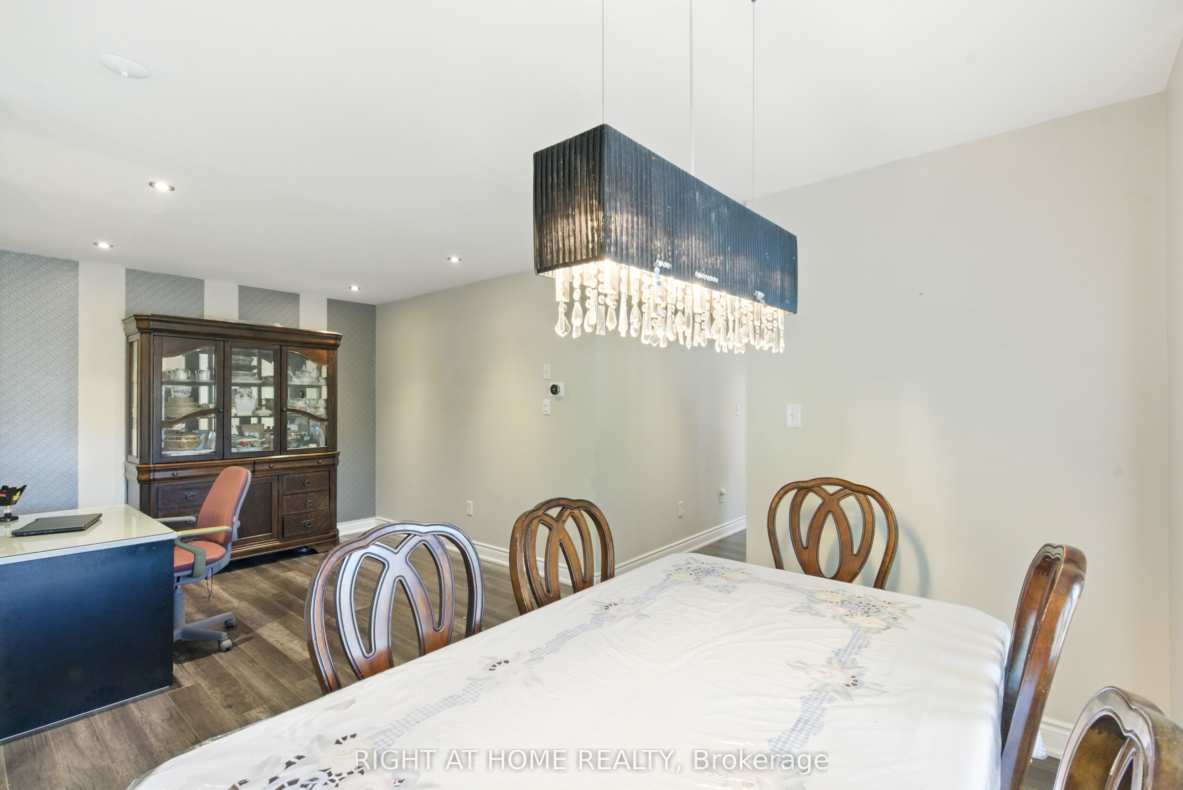 Photo 56 of 1233 Lamont Crescent, Milton, Clarke — HOMEH