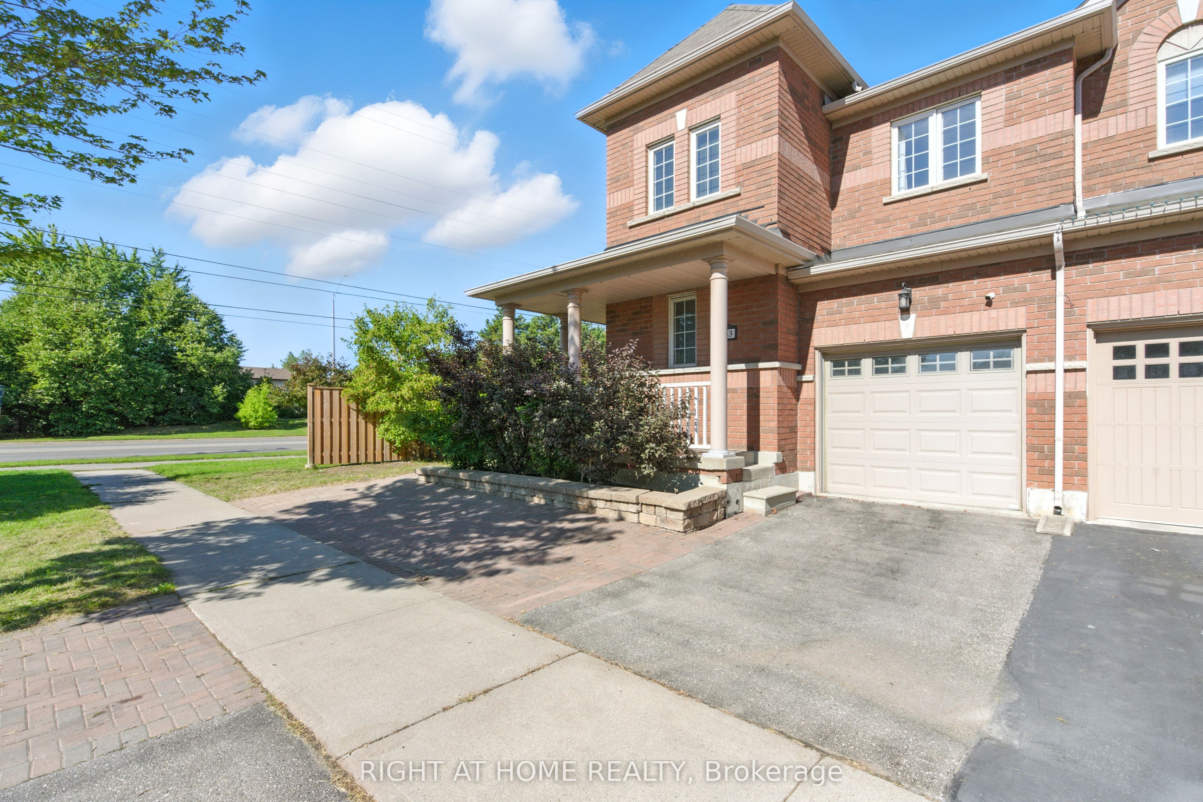 Photo 49 of 1233 Lamont Crescent, Milton, Clarke — HOMEH