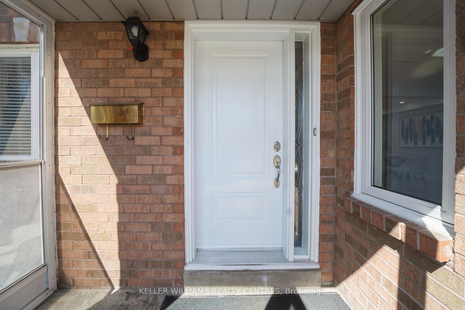 Photo 2 of 1485 Major Oaks Road, Pickering, Brock Ridge — HOMEH