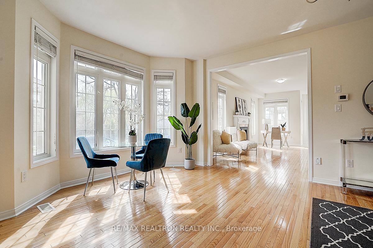 Photo 8 of 61 Warbler Avenue, Vaughan, Patterson — HOMEH