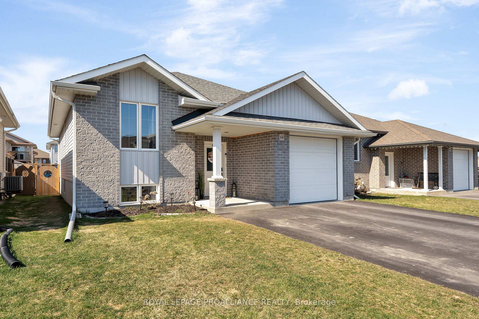 Photo 1 of 64 Cortland Crescent, Quinte West, Murray Ward — HOMEH