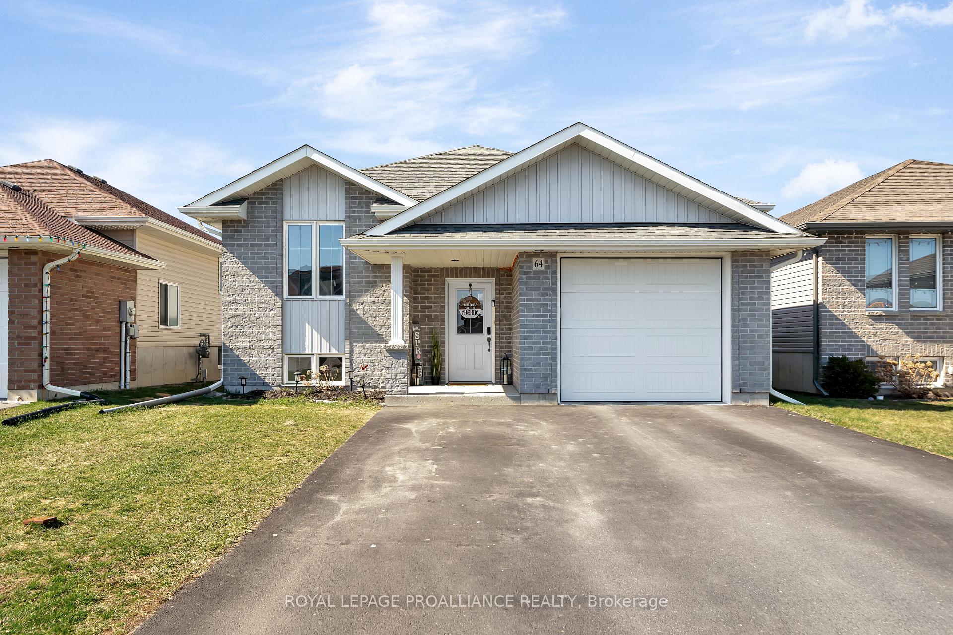 Photo 2 of 64 Cortland Crescent, Quinte West, Murray Ward — HOMEH