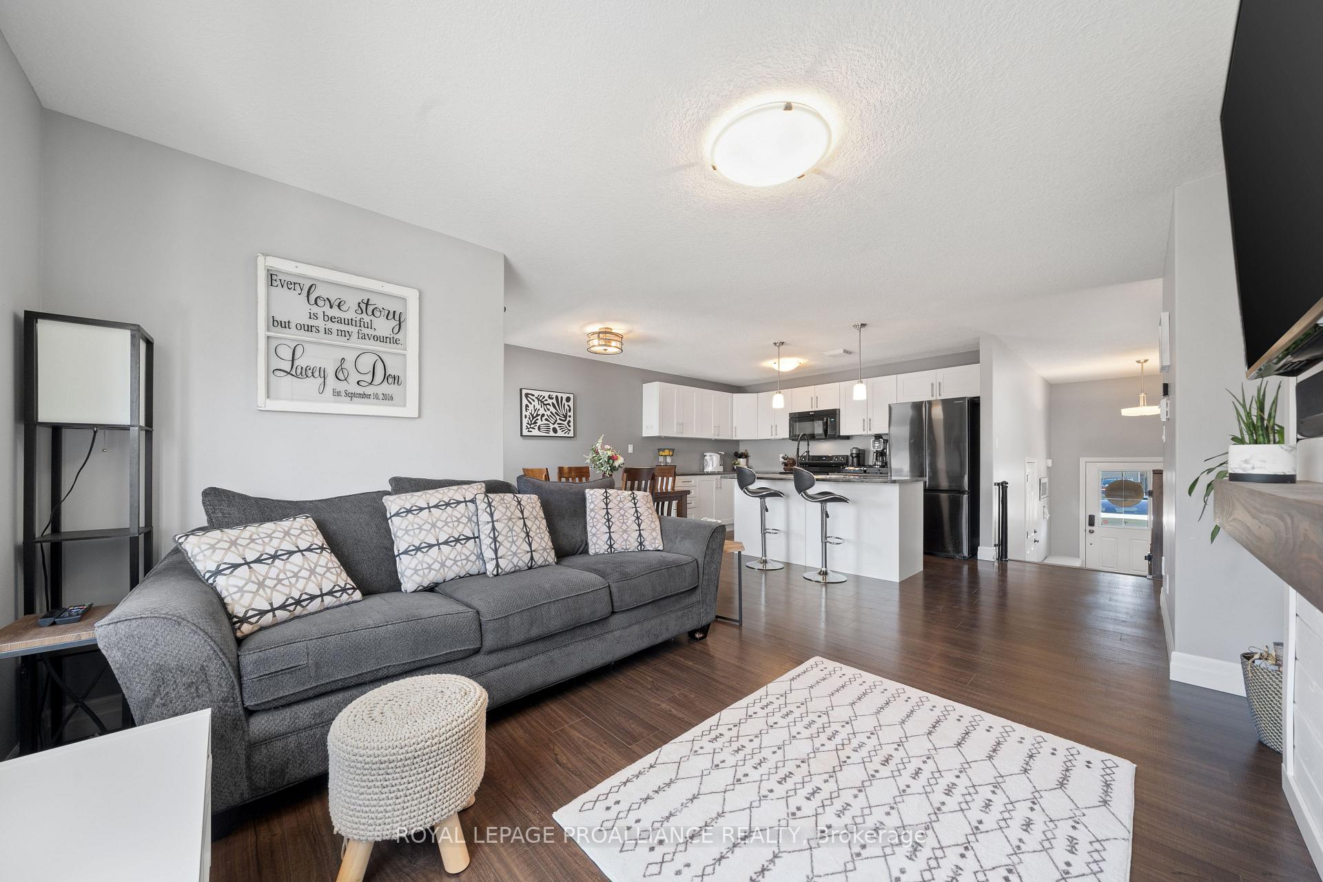 Photo 9 of 64 Cortland Crescent, Quinte West, Murray Ward — HOMEH