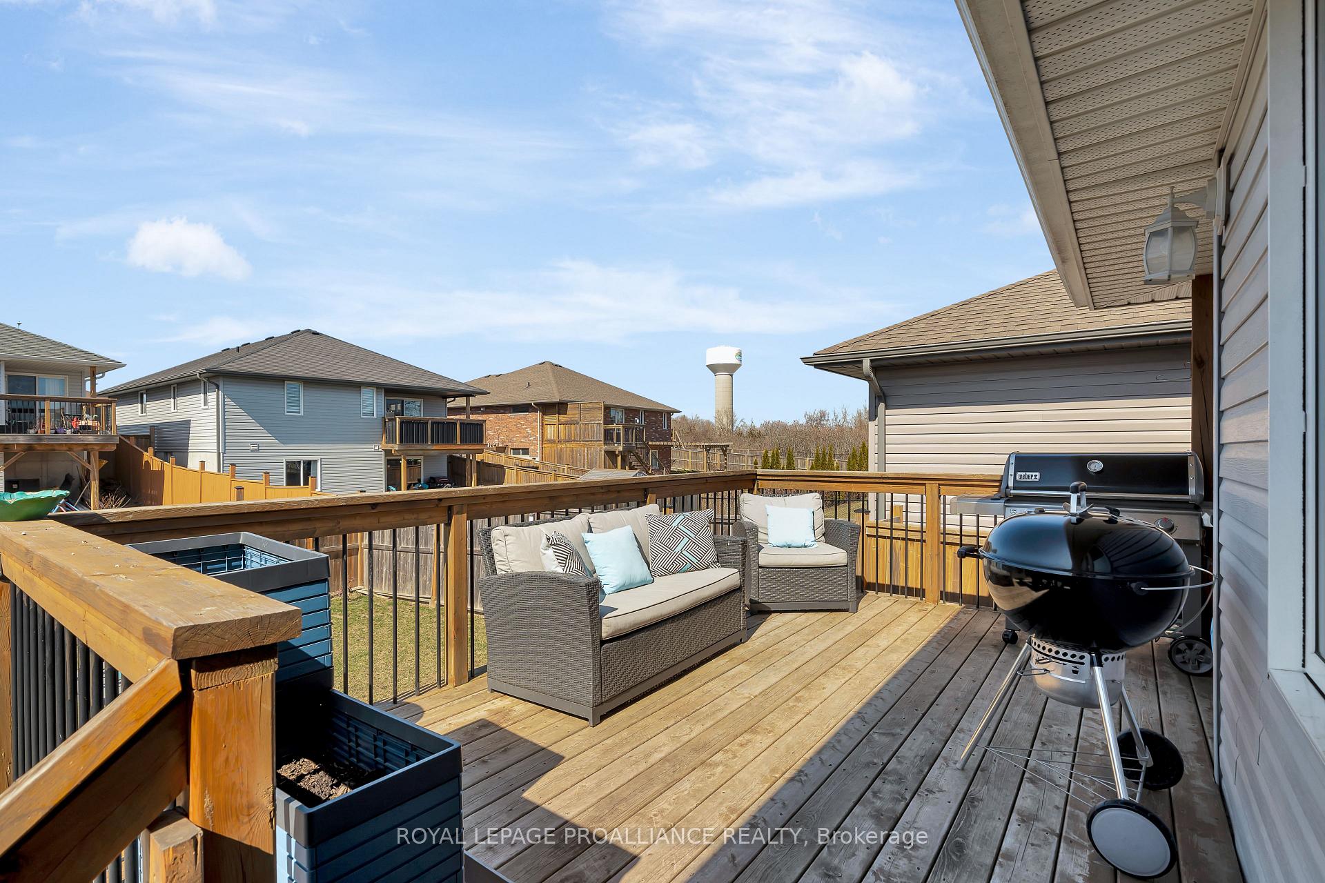Photo 34 of 64 Cortland Crescent, Quinte West, Murray Ward — HOMEH