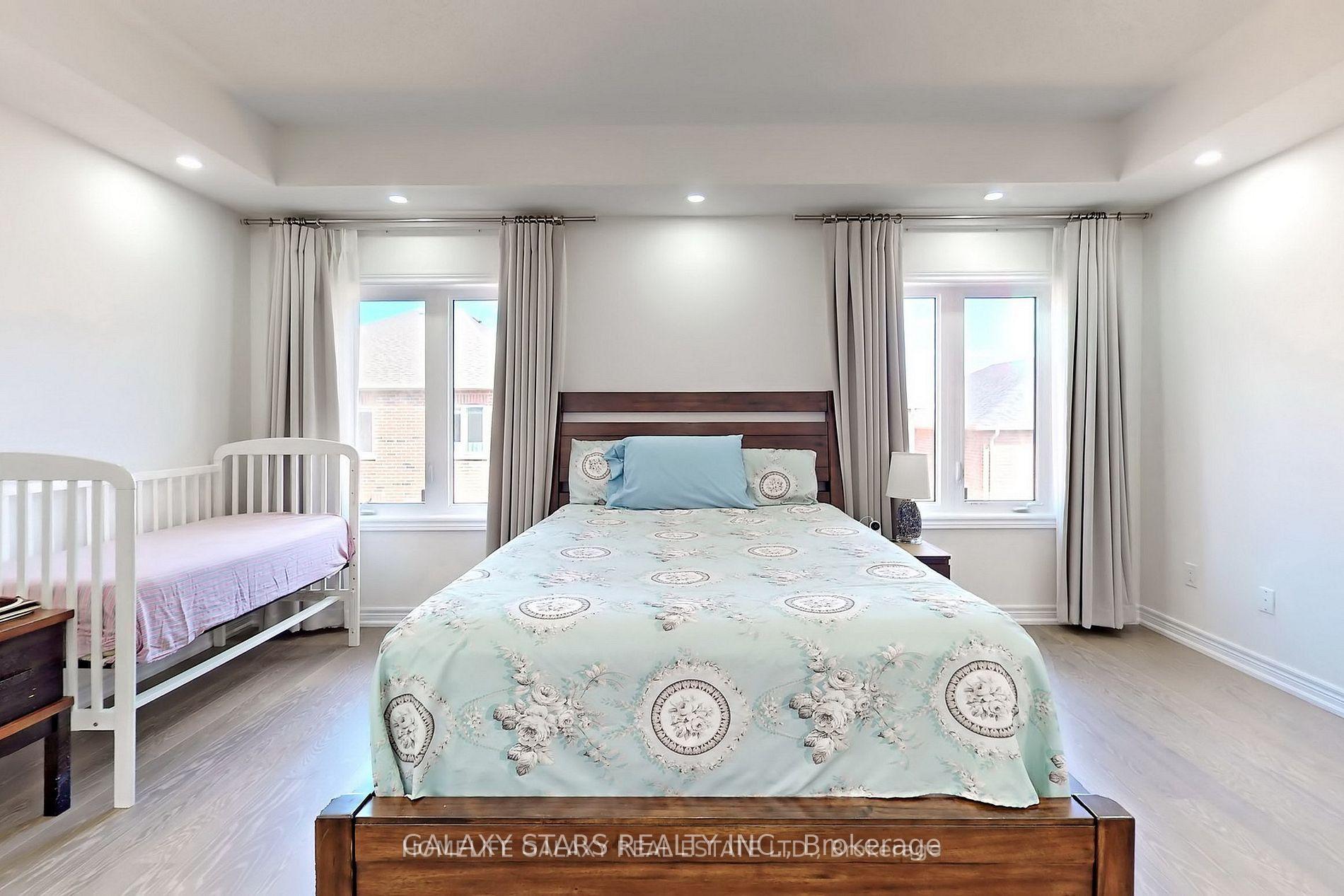 Photo 17 of 1186 Enchanted Crescent, Pickering, Rural Pickering — HOMEH
