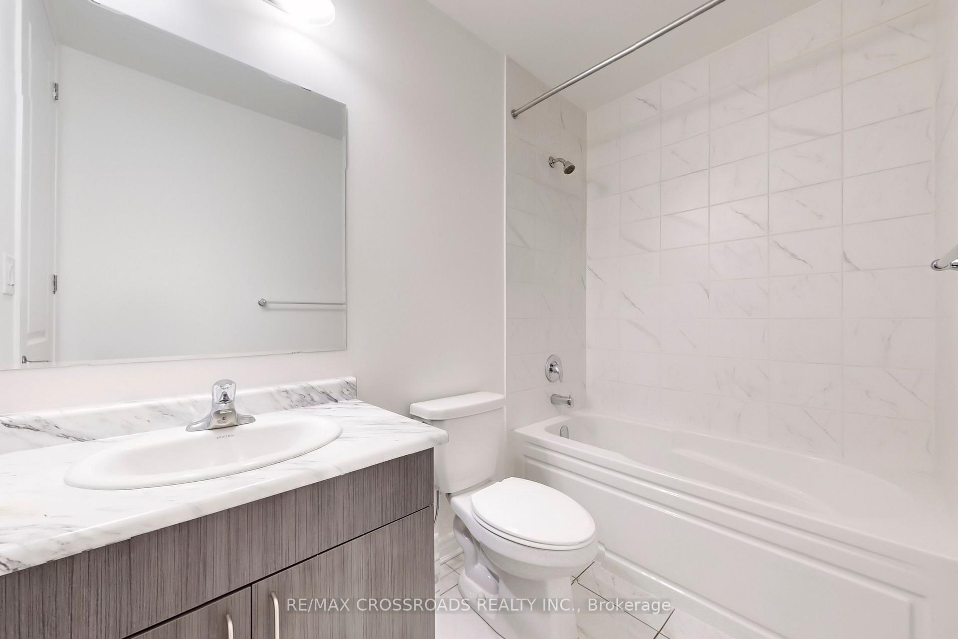 Photo 23 of 18 Fiesta Way, Whitby, Rural Whitby — HOMEH