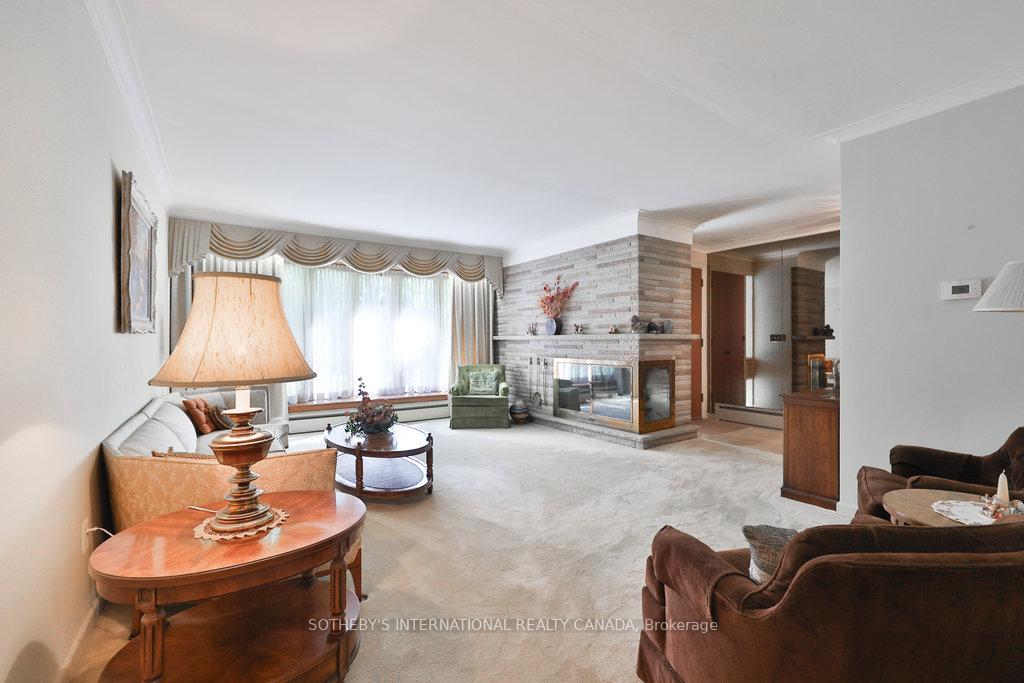 Photo 19 of 146 Sylvadene Parkway, Vaughan, East Woodbridge — HOMEH