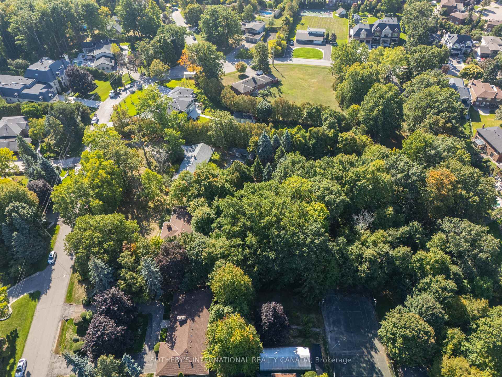 Photo 43 of 146 Sylvadene Parkway, Vaughan, East Woodbridge — HOMEH