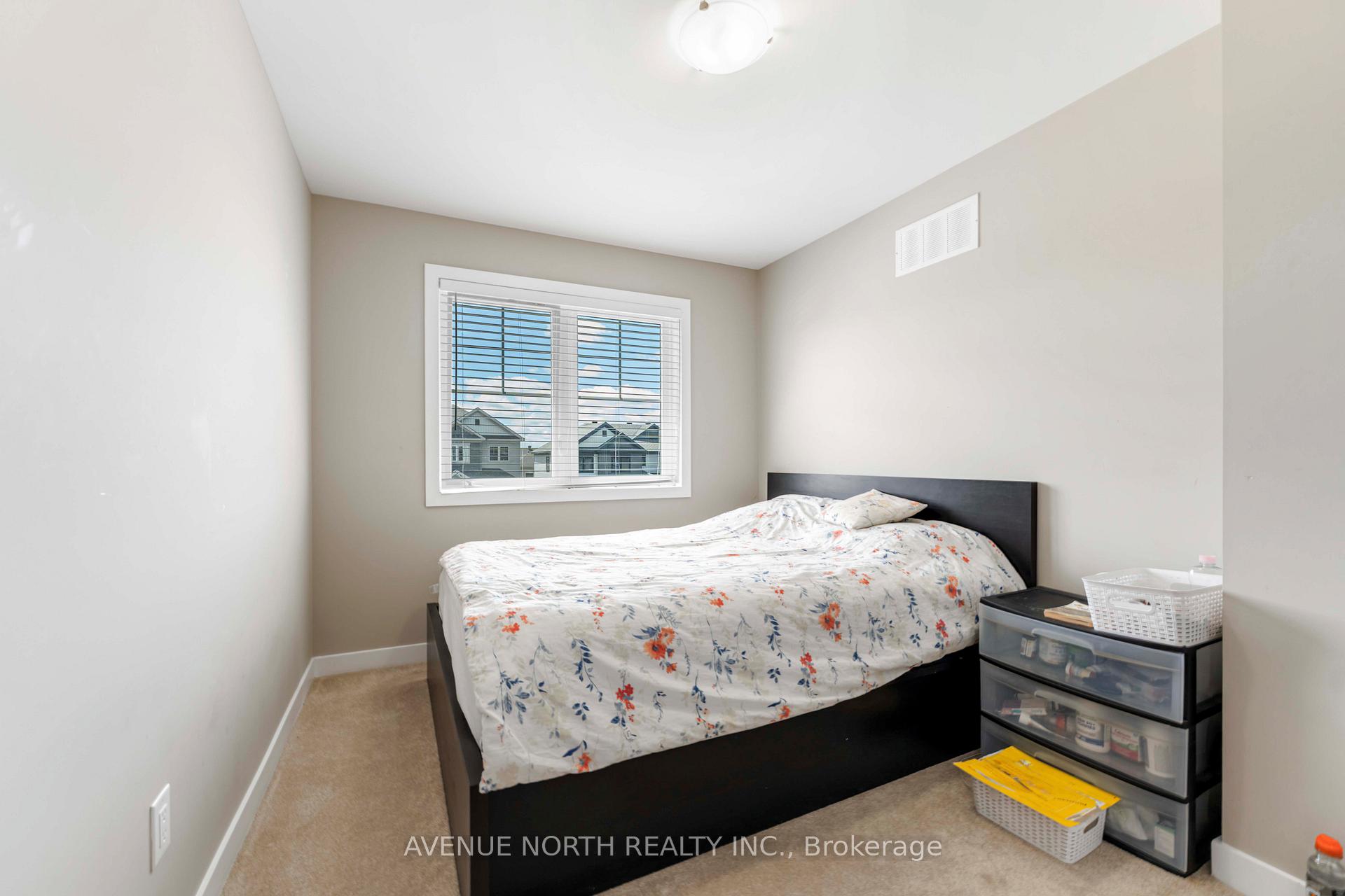 Photo 18 of 1018 Kijik Crescent, Ottawa, Blossom Park/Kemp Park/Findlay Creek — HOMEH