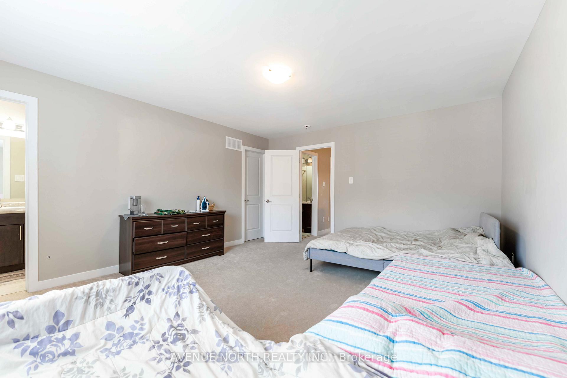 Photo 25 of 1018 Kijik Crescent, Ottawa, Blossom Park/Kemp Park/Findlay Creek — HOMEH