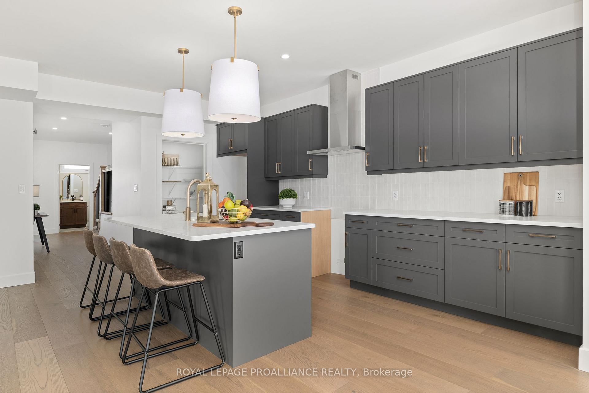 Photo 11 of 43 Fraser Drive, Quinte West, Sidney Ward — HOMEH
