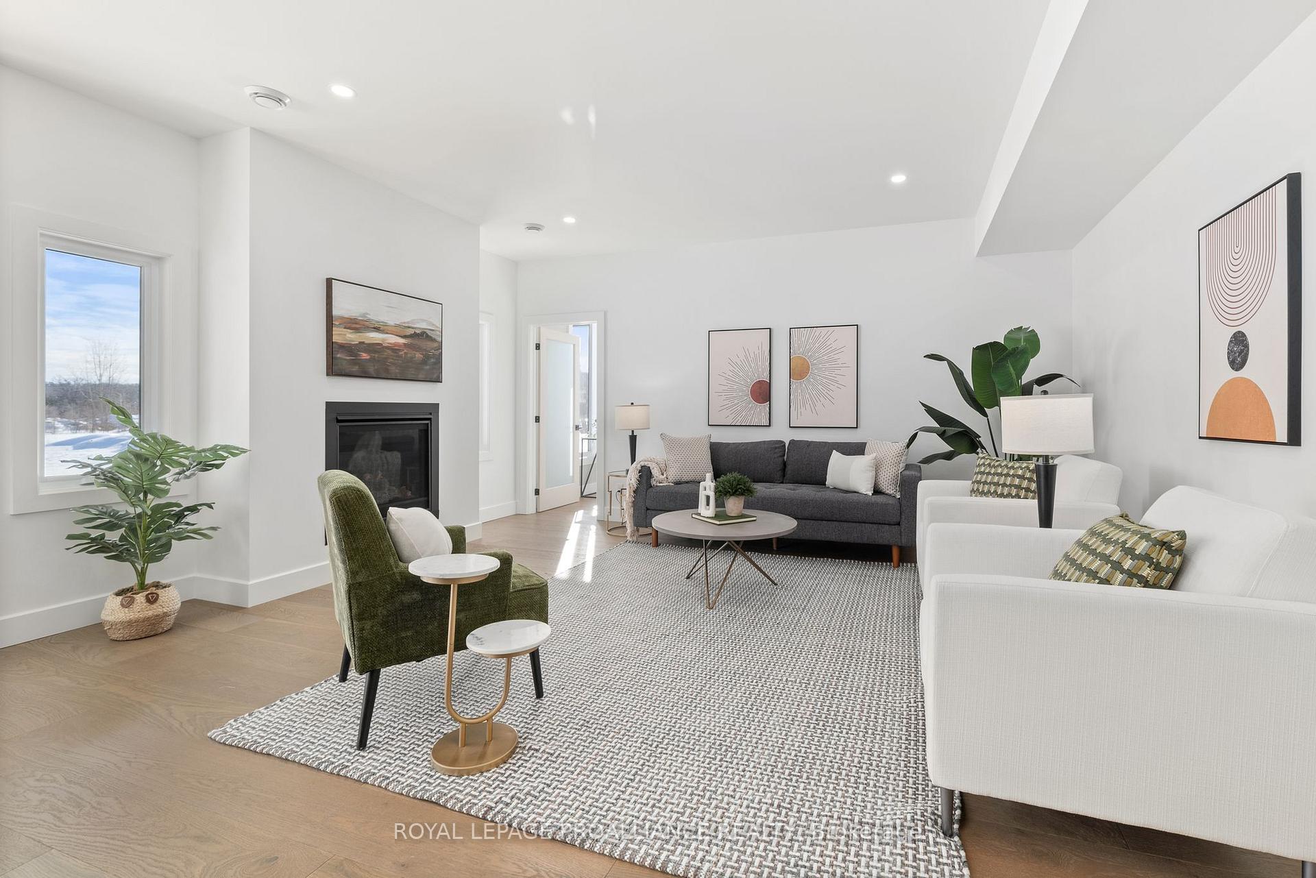 Photo 15 of 43 Fraser Drive, Quinte West, Sidney Ward — HOMEH