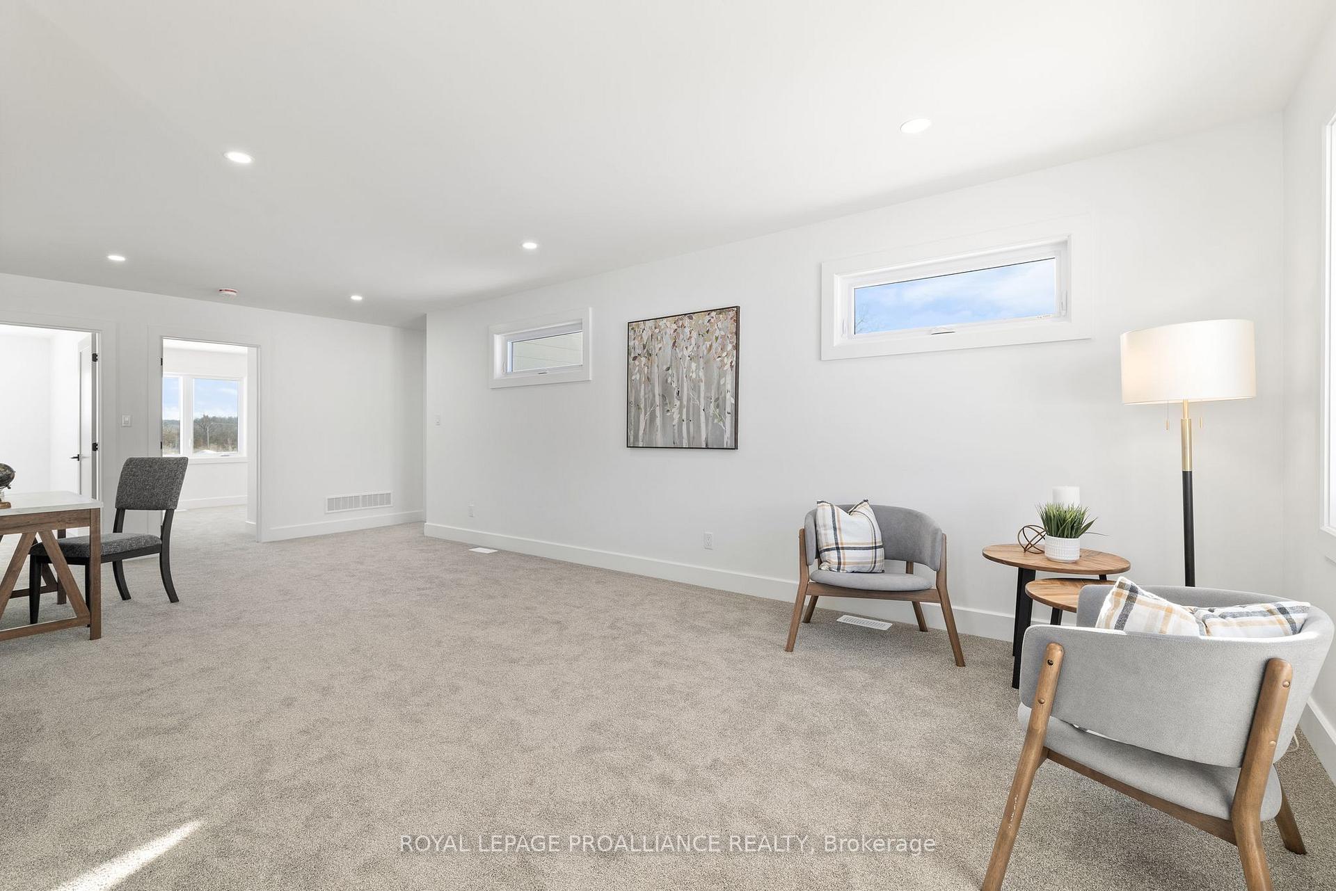 Photo 21 of 43 Fraser Drive, Quinte West, Sidney Ward — HOMEH