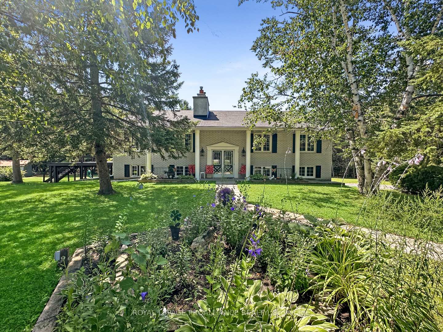 Photo 2 of 9 MacKenzie Road, Quinte West, Sidney Ward — HOMEH