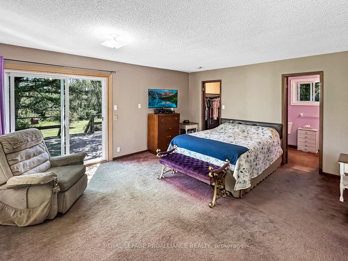 Photo 12 of 9 MacKenzie Road, Quinte West, Sidney Ward — HOMEH