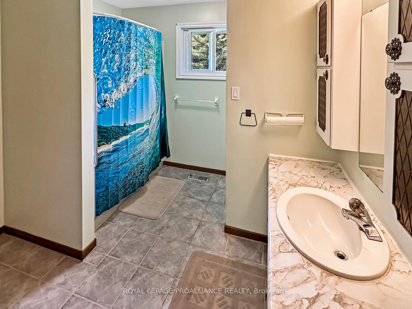 Photo 15 of 9 MacKenzie Road, Quinte West, Sidney Ward — HOMEH
