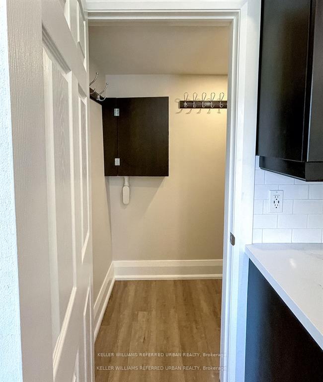 Photo 9 of Unit A, 54 Centre Street, Aurora, Aurora Village — HOMEH