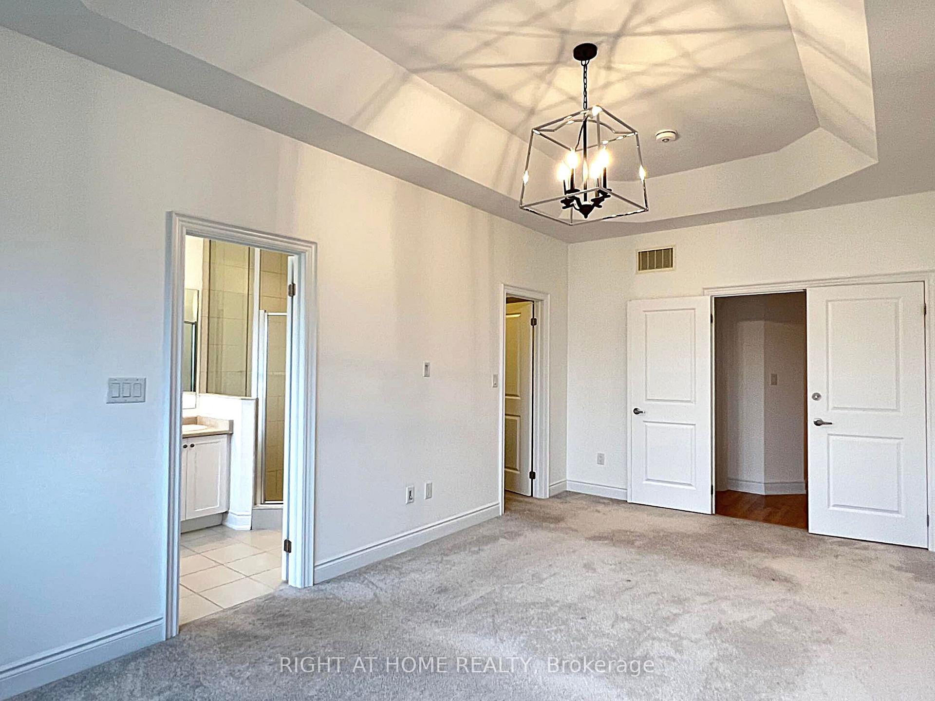 Photo 7 of 110 Hatton Garden Road, Vaughan, Vellore Village — HOMEH