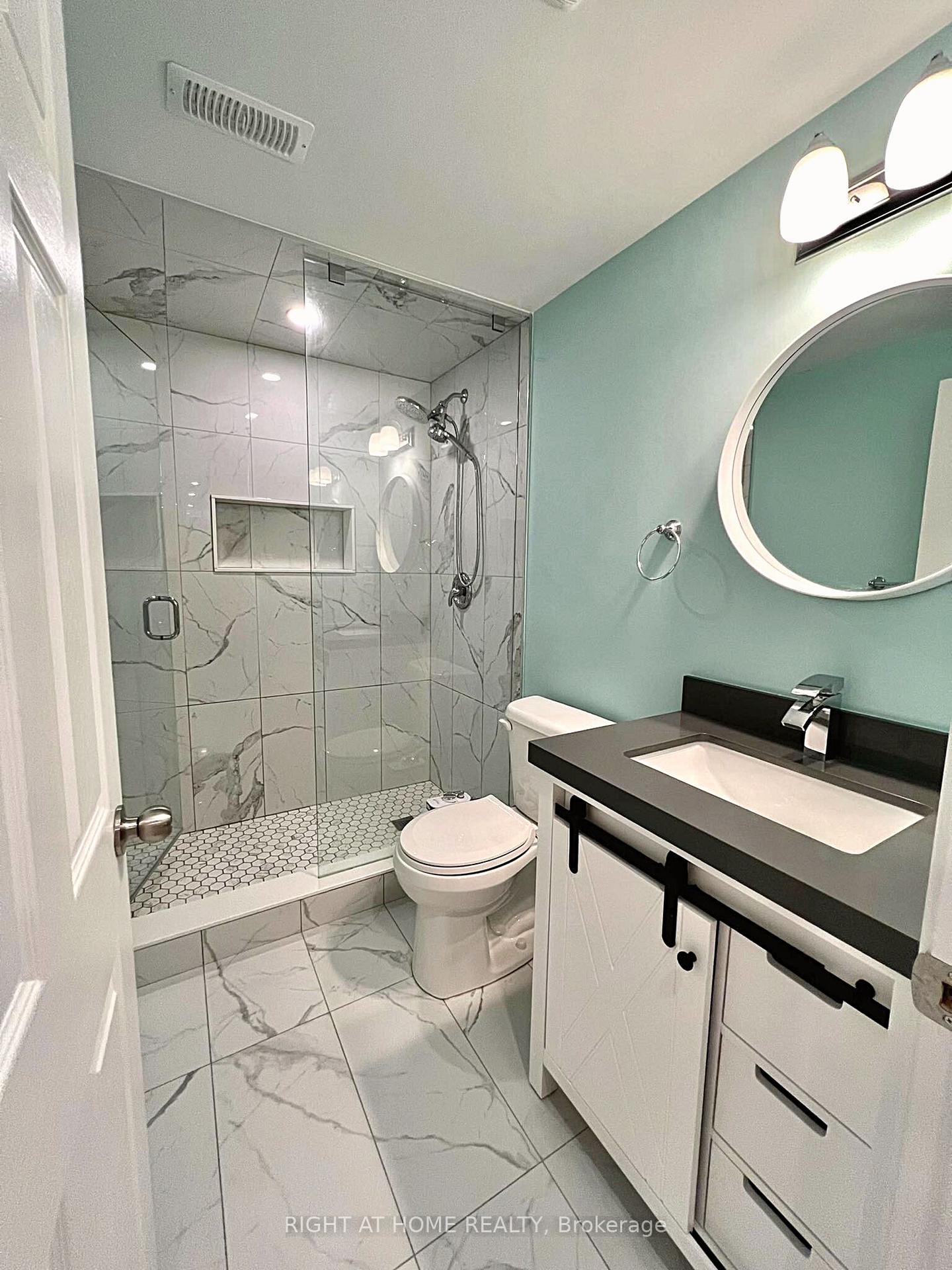 Photo 14 of 110 Hatton Garden Road, Vaughan, Vellore Village — HOMEH