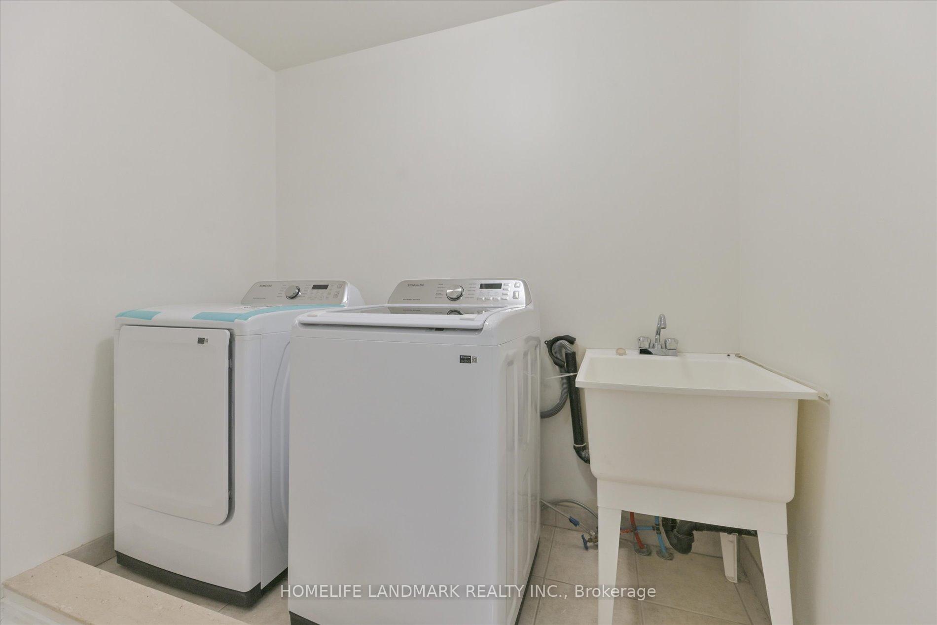 Photo 30 of 206 Venice Gate Drive, Vaughan, Vellore Village — HOMEH