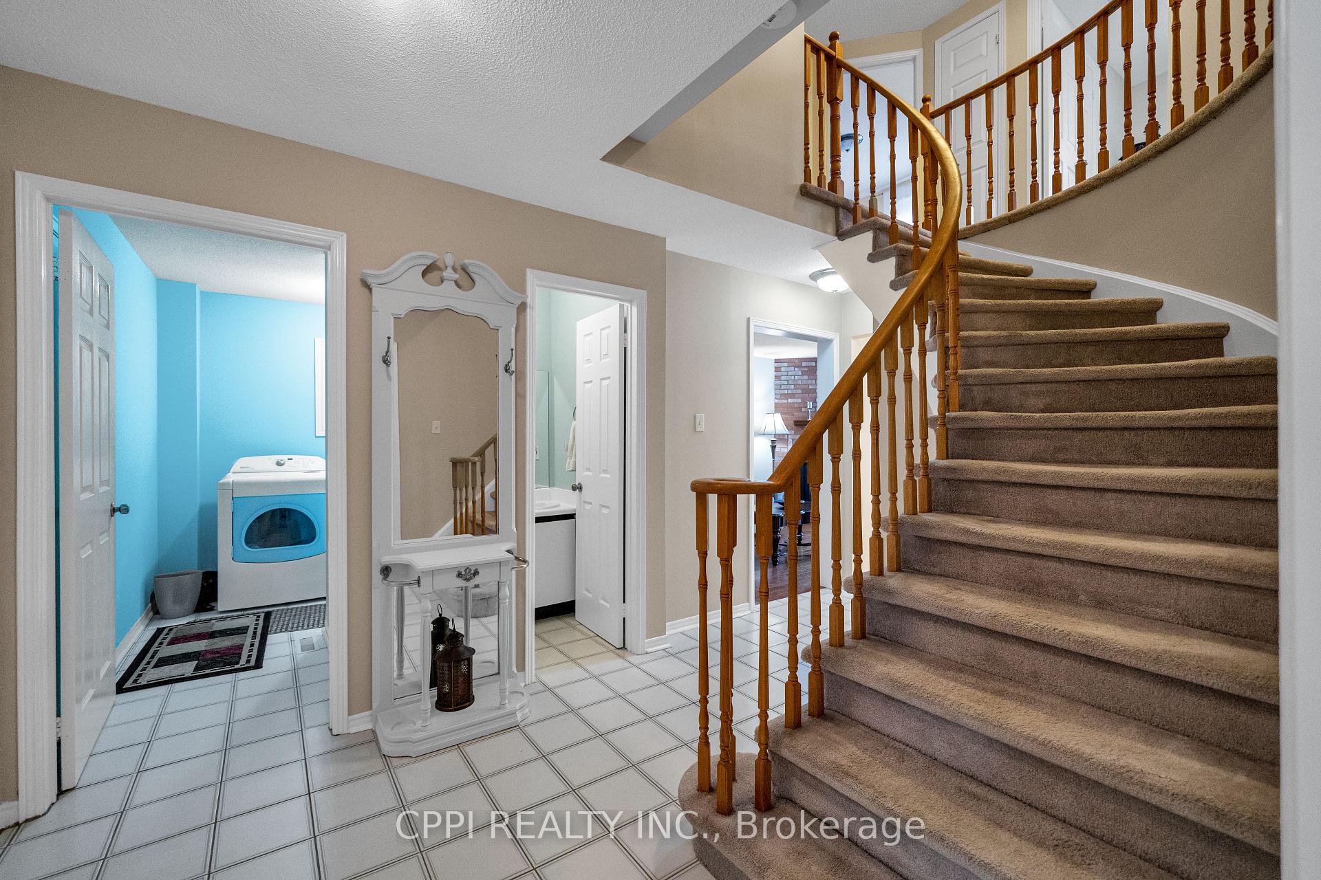 Photo 2 of 1566 Somergrove Crescent, Pickering, Brock Ridge — HOMEH