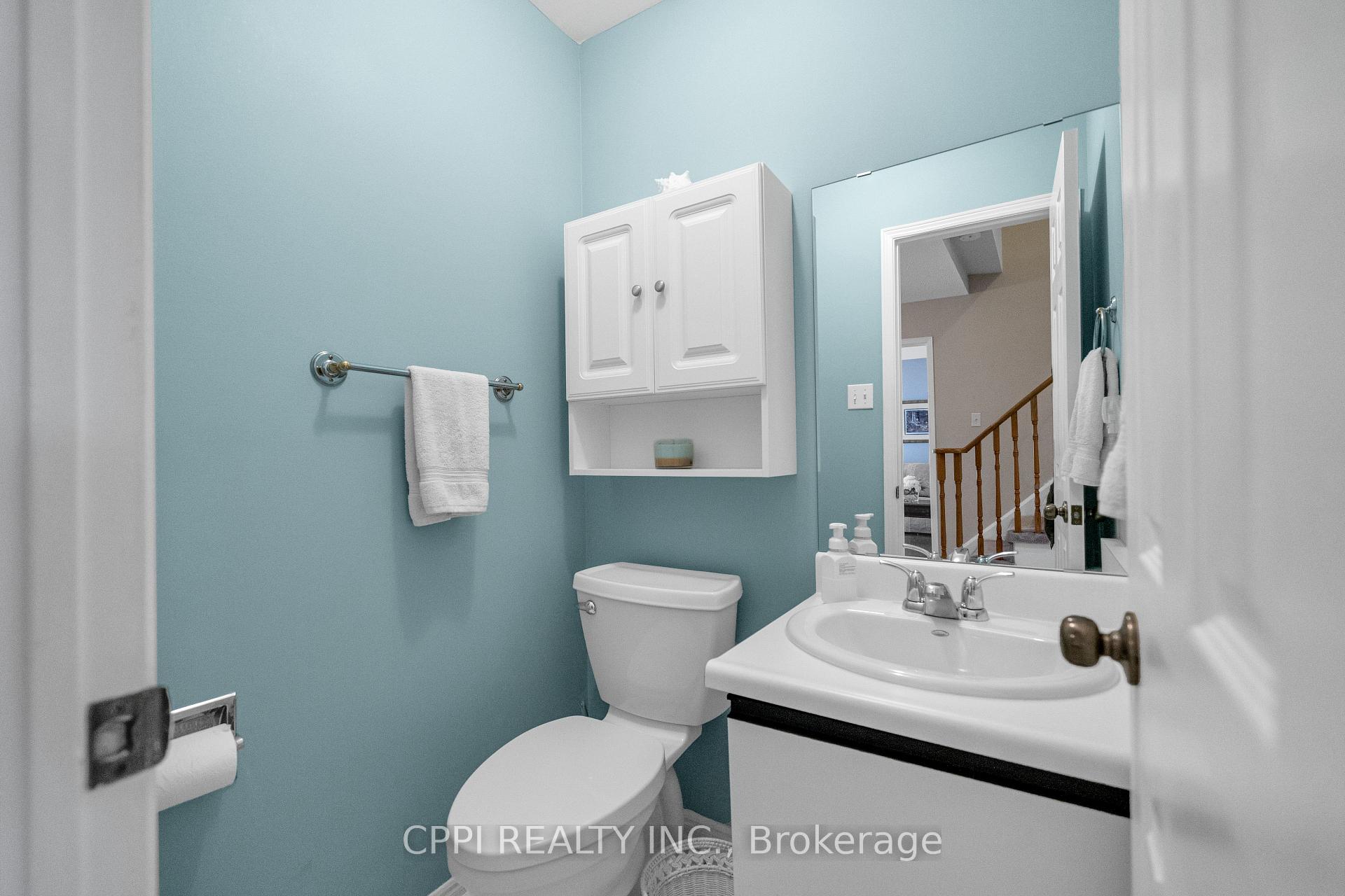 Photo 3 of 1566 Somergrove Crescent, Pickering, Brock Ridge — HOMEH