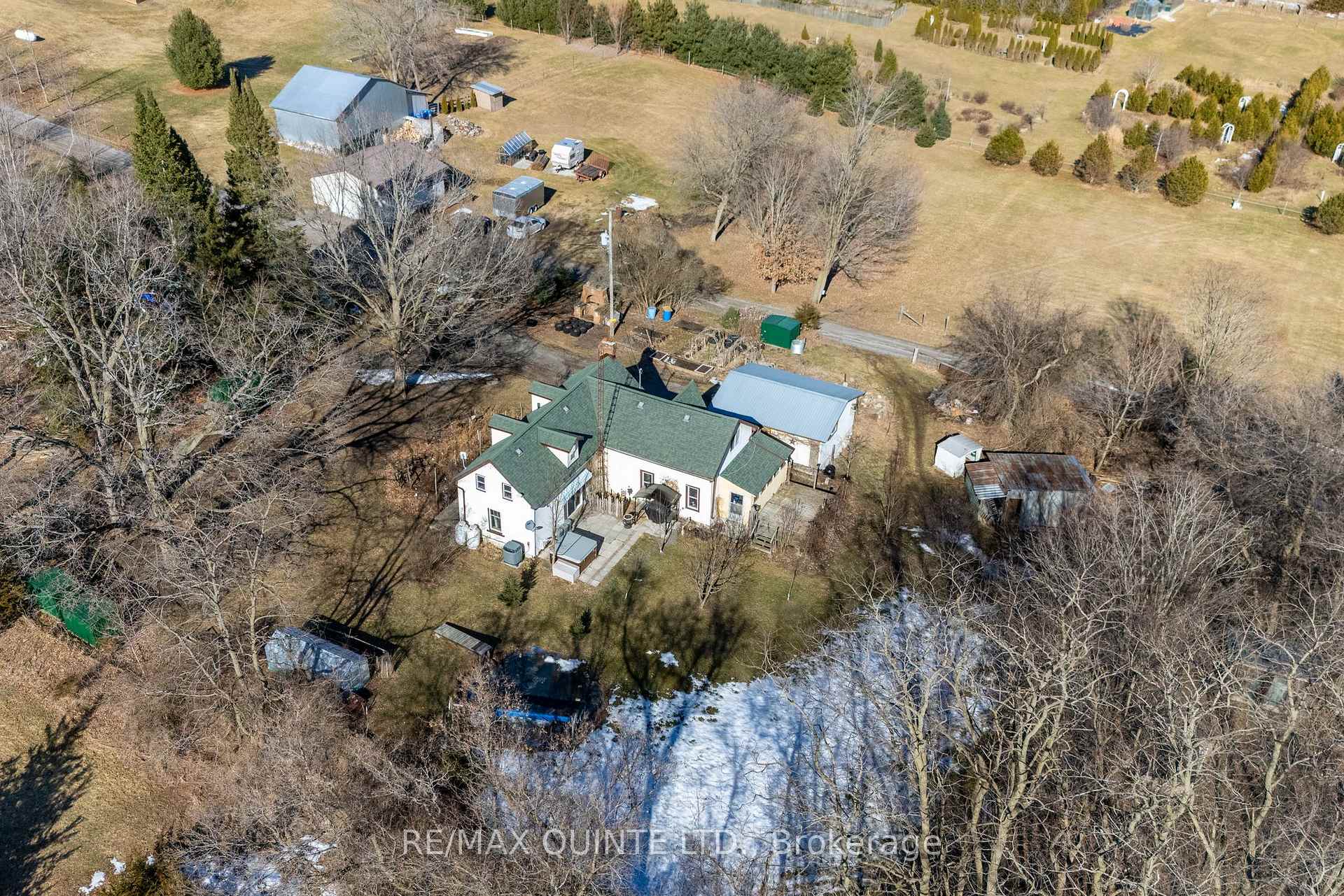 Front of 636 Glen Ross Road