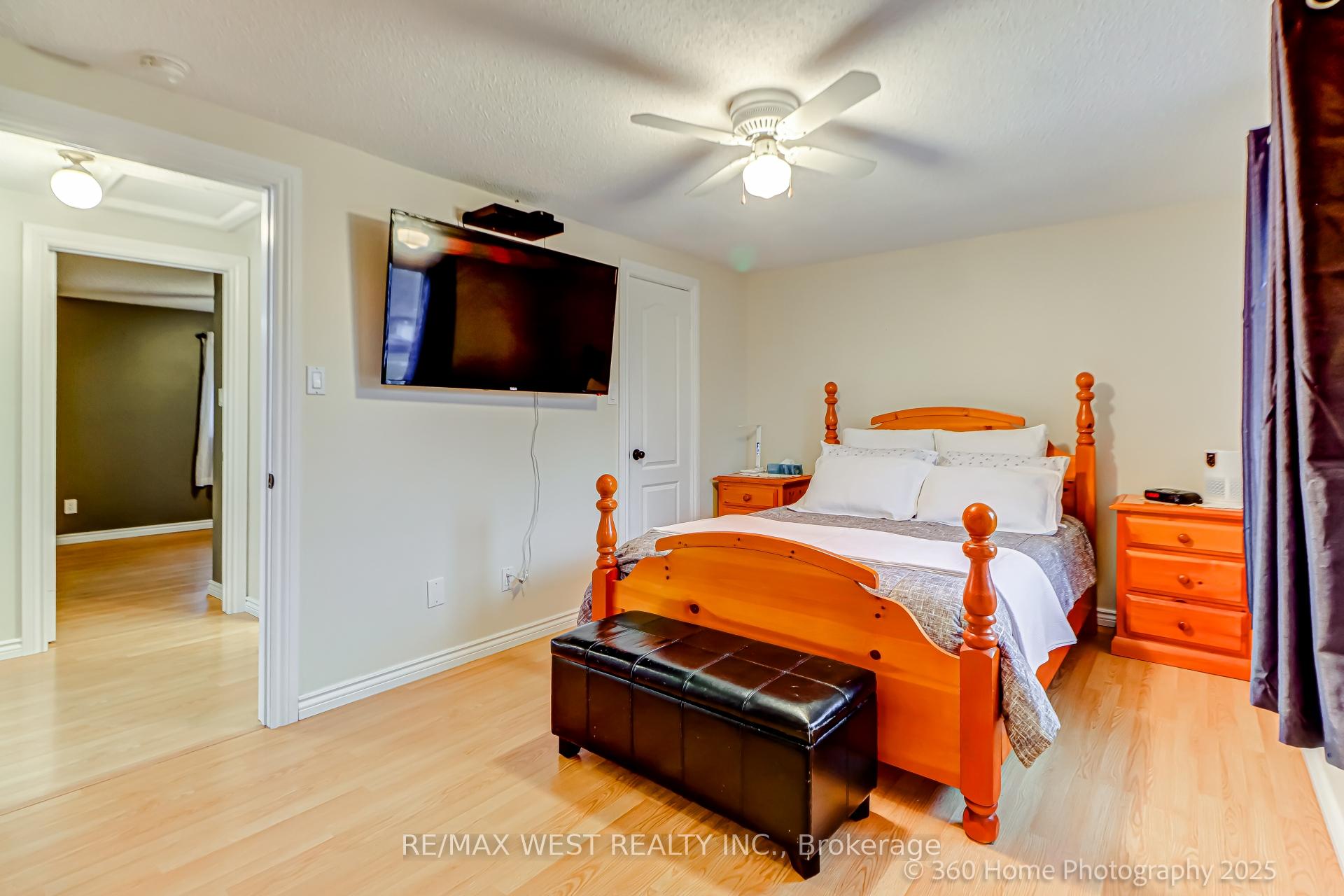Photo 12 of 1136 Tanzer Court, Pickering, Bay Ridges — HOMEH