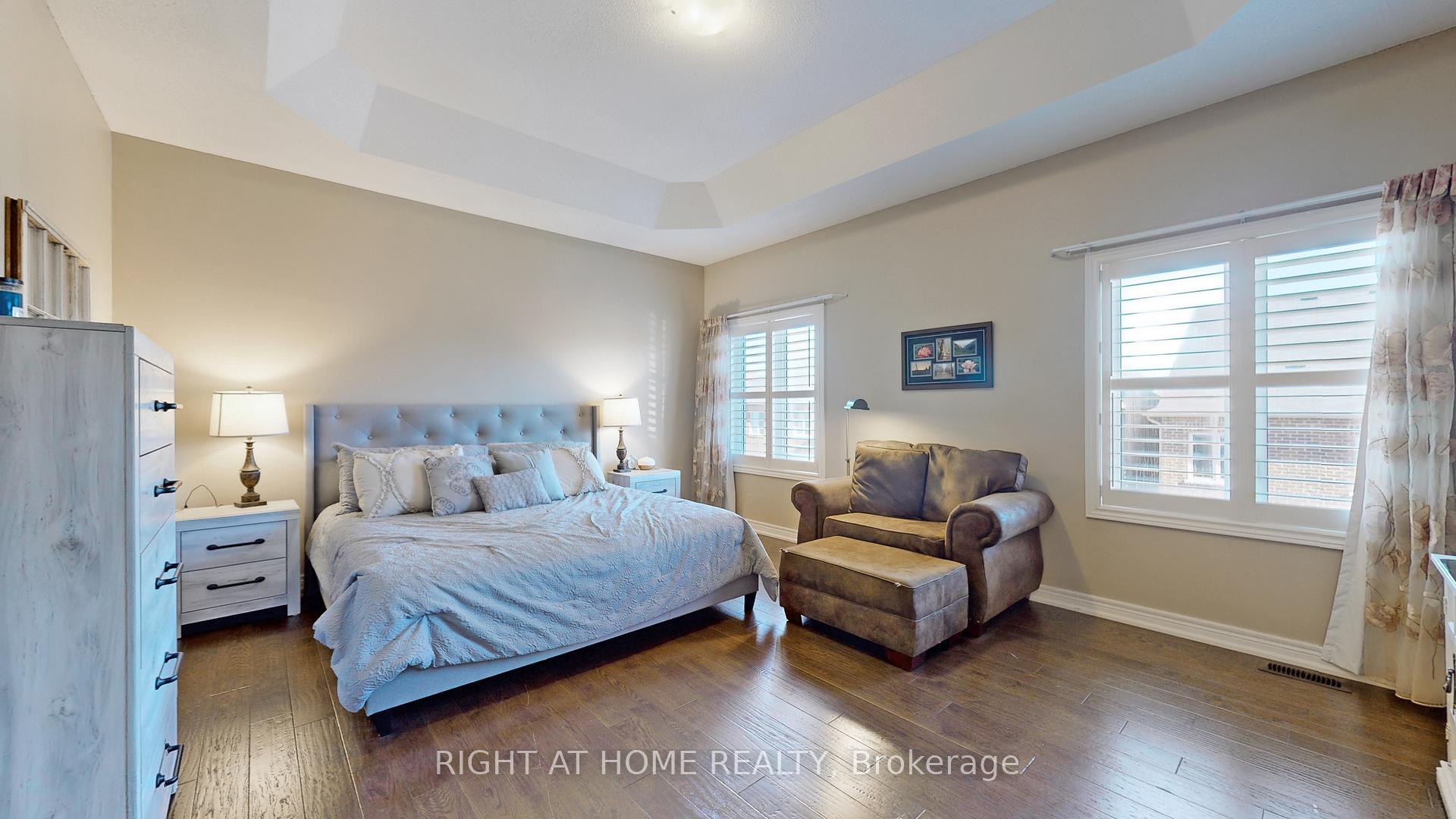 Photo 22 of 253 East's Corners Boulevard S, Vaughan, Kleinburg — HOMEH