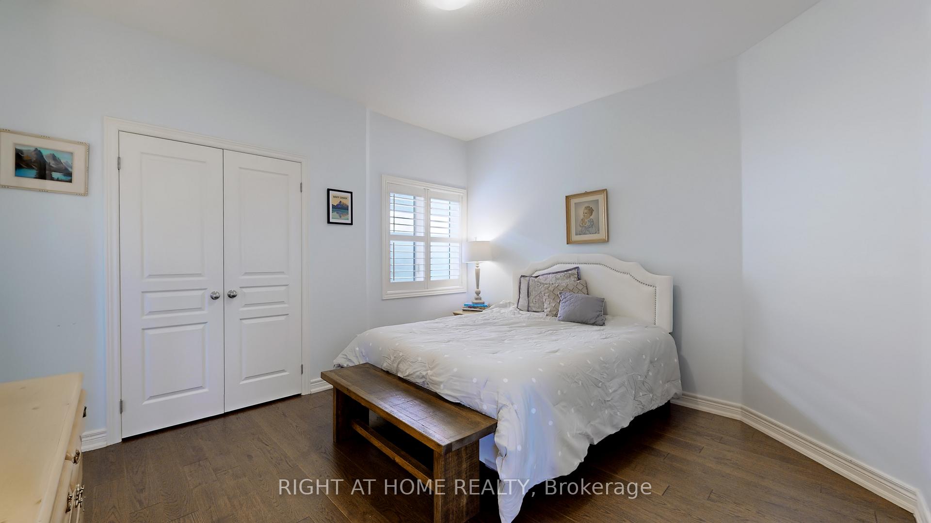 Photo 33 of 253 East's Corners Boulevard S, Vaughan, Kleinburg — HOMEH