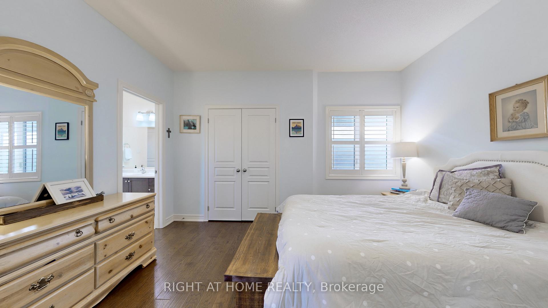 Photo 35 of 253 East's Corners Boulevard S, Vaughan, Kleinburg — HOMEH
