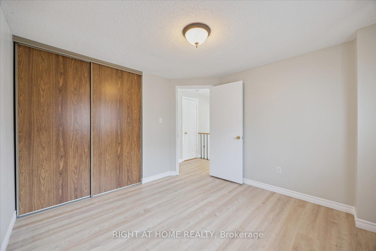 Photo 16 of 123 Ravenscroft Road, Ajax, Central West — HOMEH