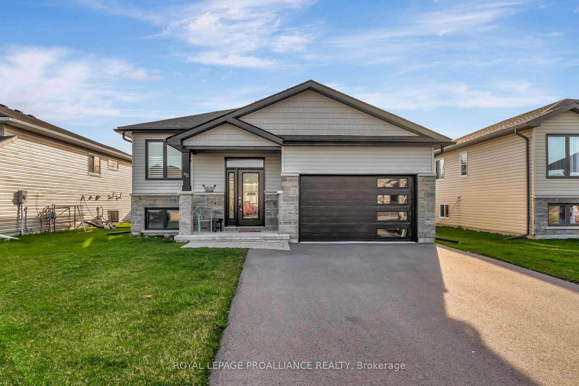 Photo 2 of 95 Meagan Lane, Quinte West, Frankford Ward — HOMEH