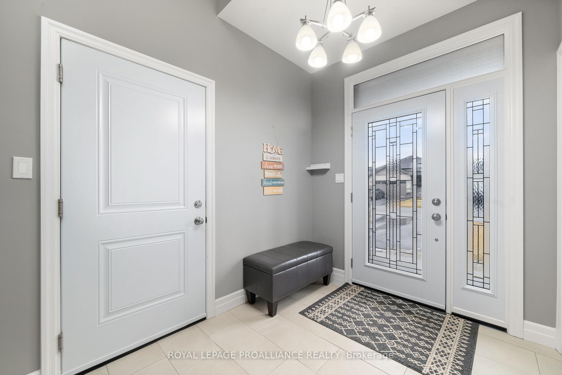 Photo 4 of 95 Meagan Lane, Quinte West, Frankford Ward — HOMEH