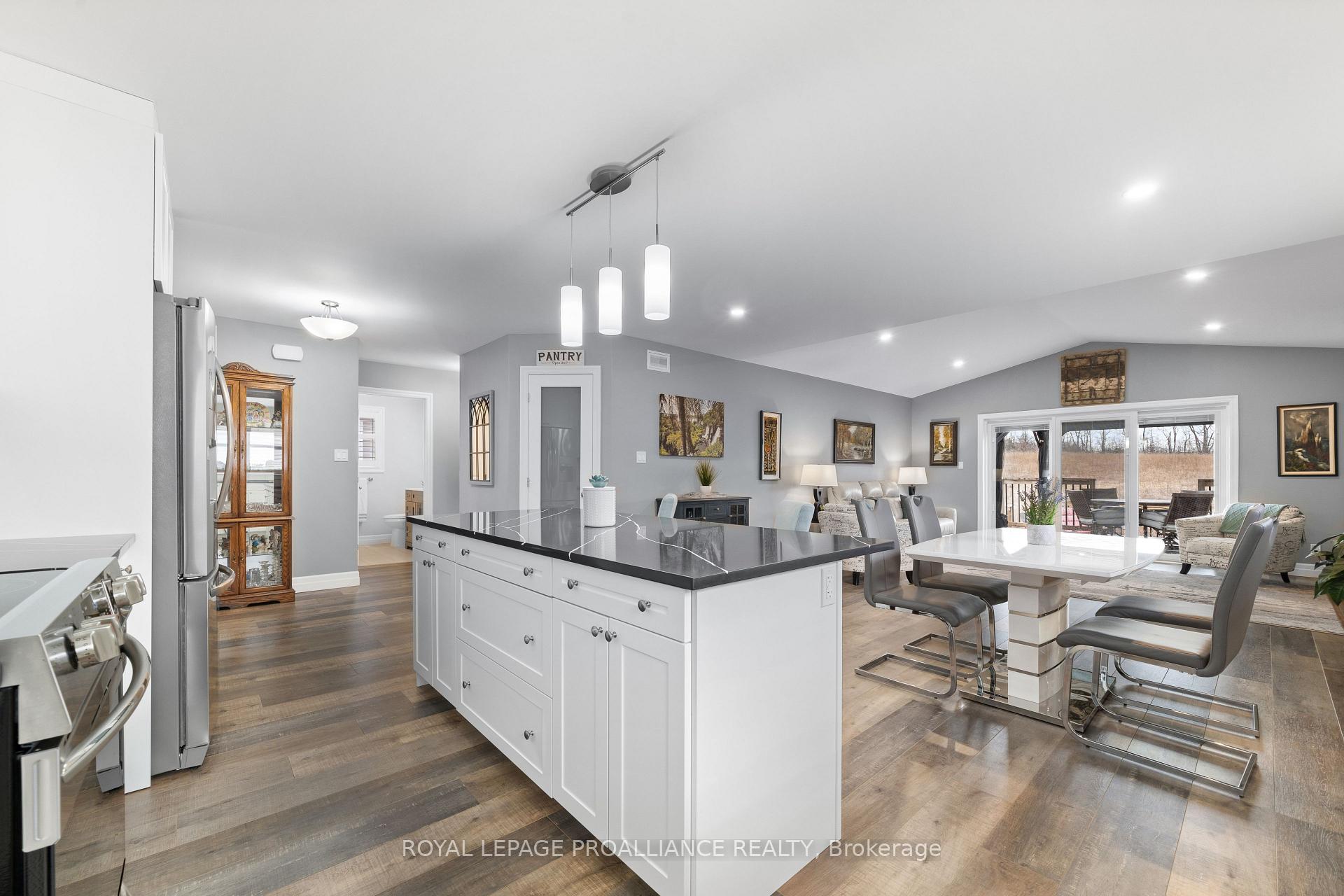 Photo 10 of 95 Meagan Lane, Quinte West, Frankford Ward — HOMEH