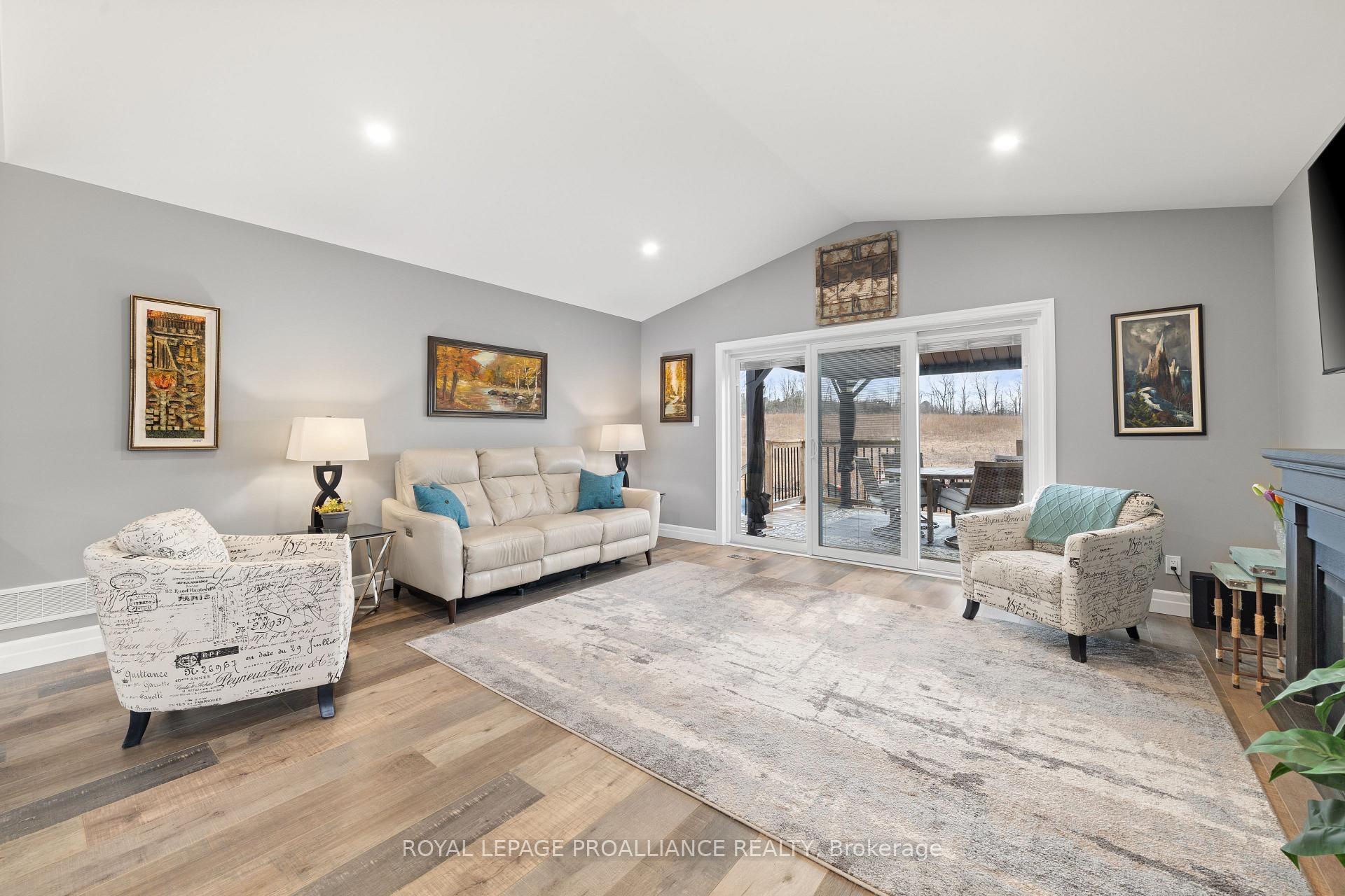 Photo 14 of 95 Meagan Lane, Quinte West, Frankford Ward — HOMEH