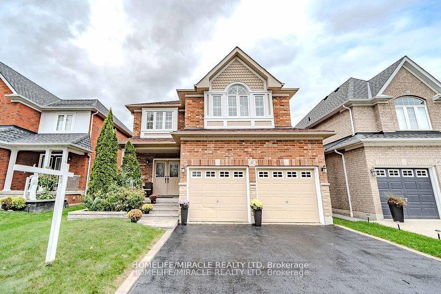 Photo 1 of 47 Gabrielle Crescent, Whitby, Rolling Acres — HOMEH